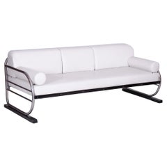 Canapé Bauhaus restauré en cuir blanc et chrome tubulaire, Robert Slezák, années 1930