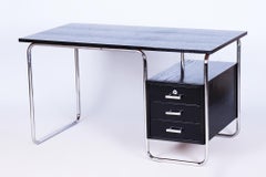 Bureau Bauhaus restauré, par Robert Slezák, hêtre, chrome, tchèque, années 1930