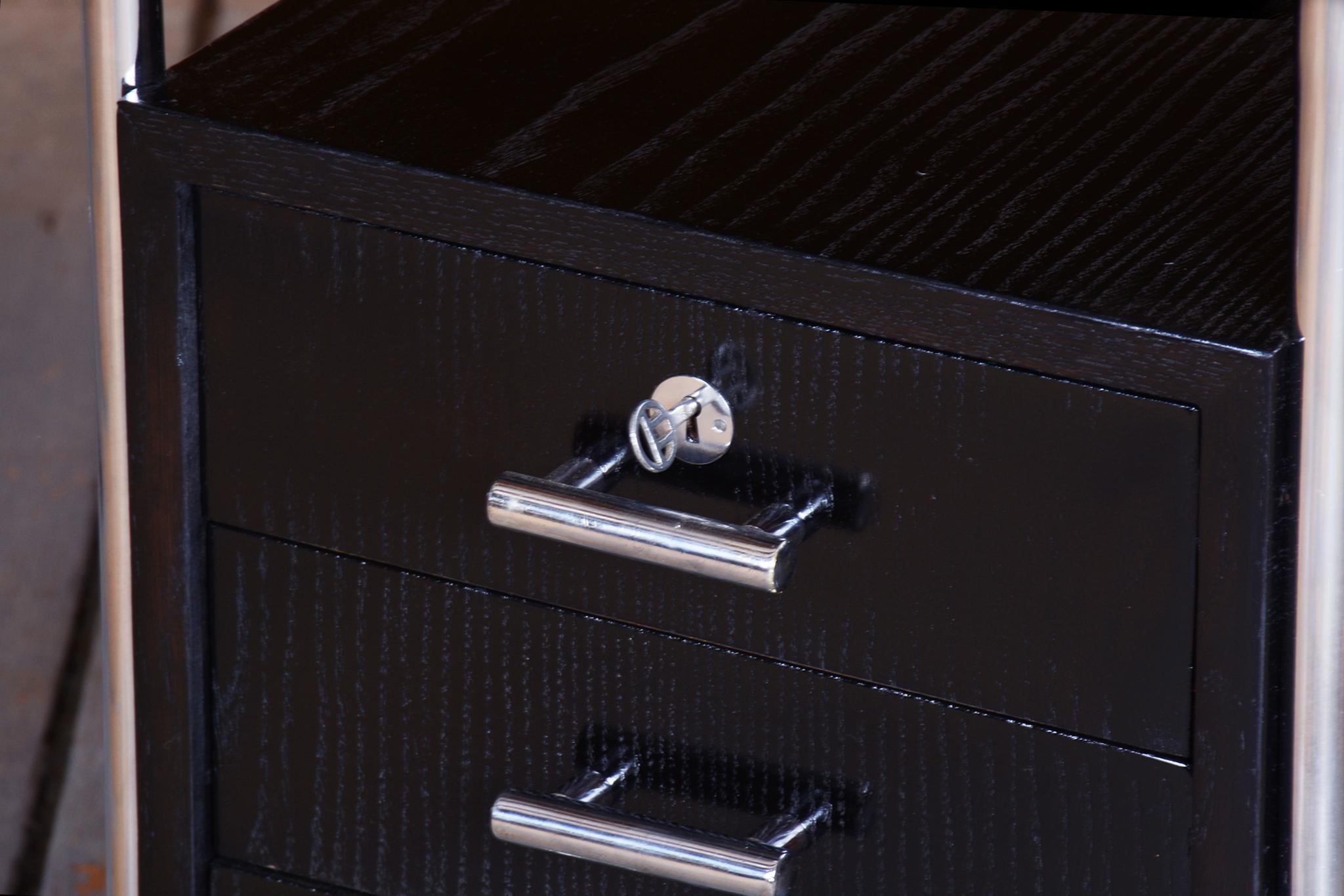Restored Bauhaus Writing Desk, by Robert Slezák, Beech, Chrome, Czech, 1930s For Sale 1