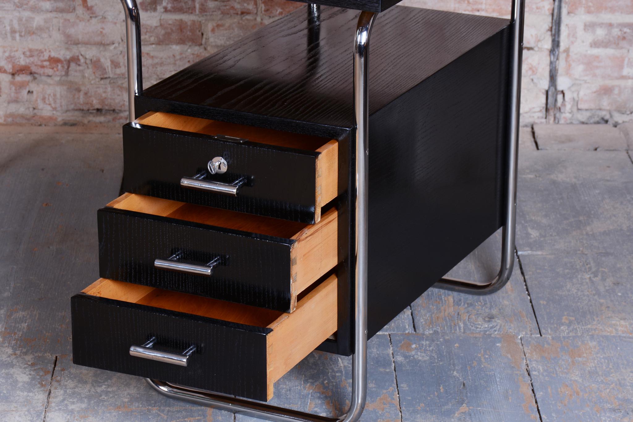 Restored Bauhaus Writing Desk, by Robert Slezák, Beech, Chrome, Czech, 1930s For Sale 2