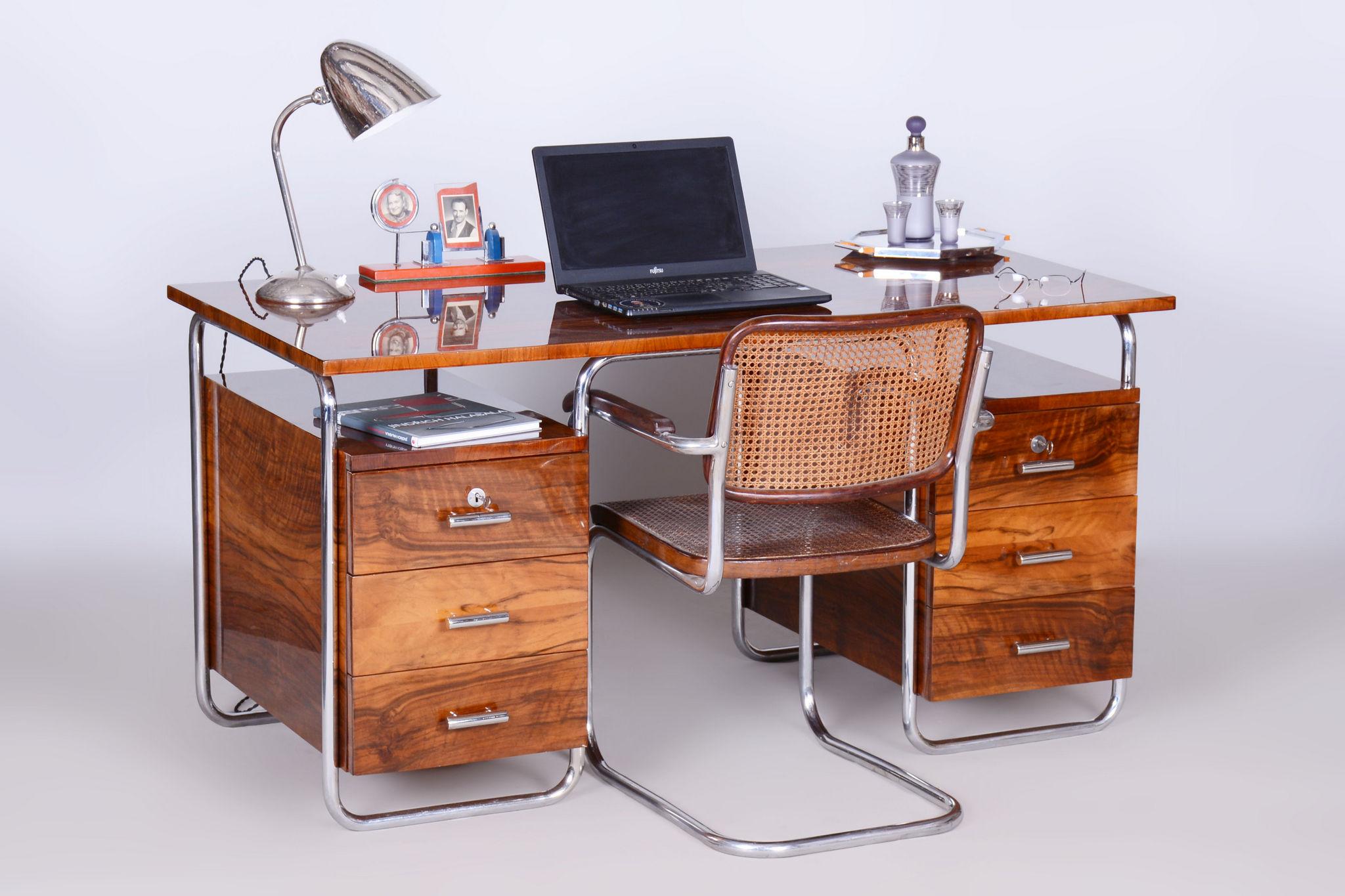 Restored Bauhaus Writing Desk, by Robert Slezák, Walnut, Chrome, Czech, 1930s For Sale 14