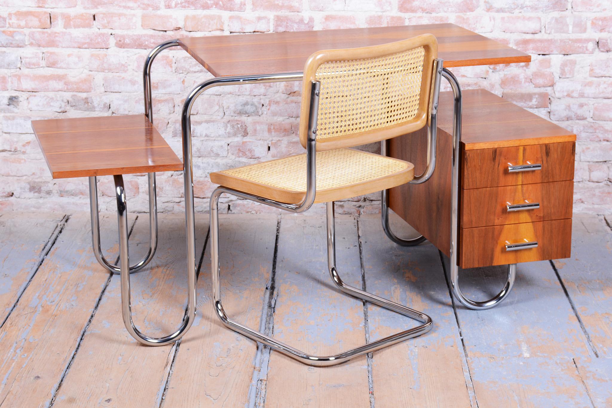 Restored Bauhaus Writing Desk, by Robert Slezak, Walnut, Chrome, Czech, 1940s For Sale 6