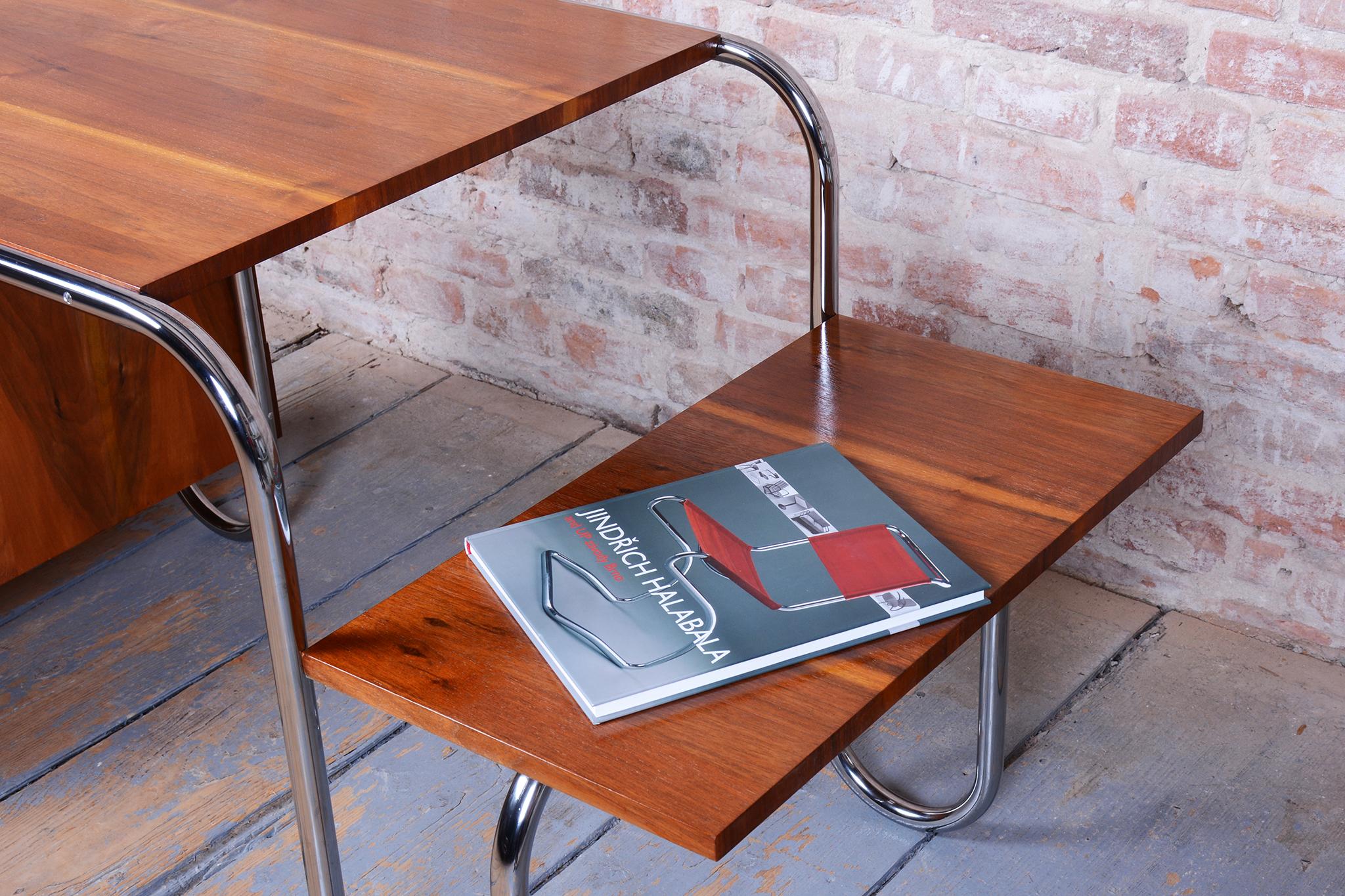 Restored Bauhaus Writing Desk, by Robert Slezak, Walnut, Chrome, Czech, 1940s For Sale 12