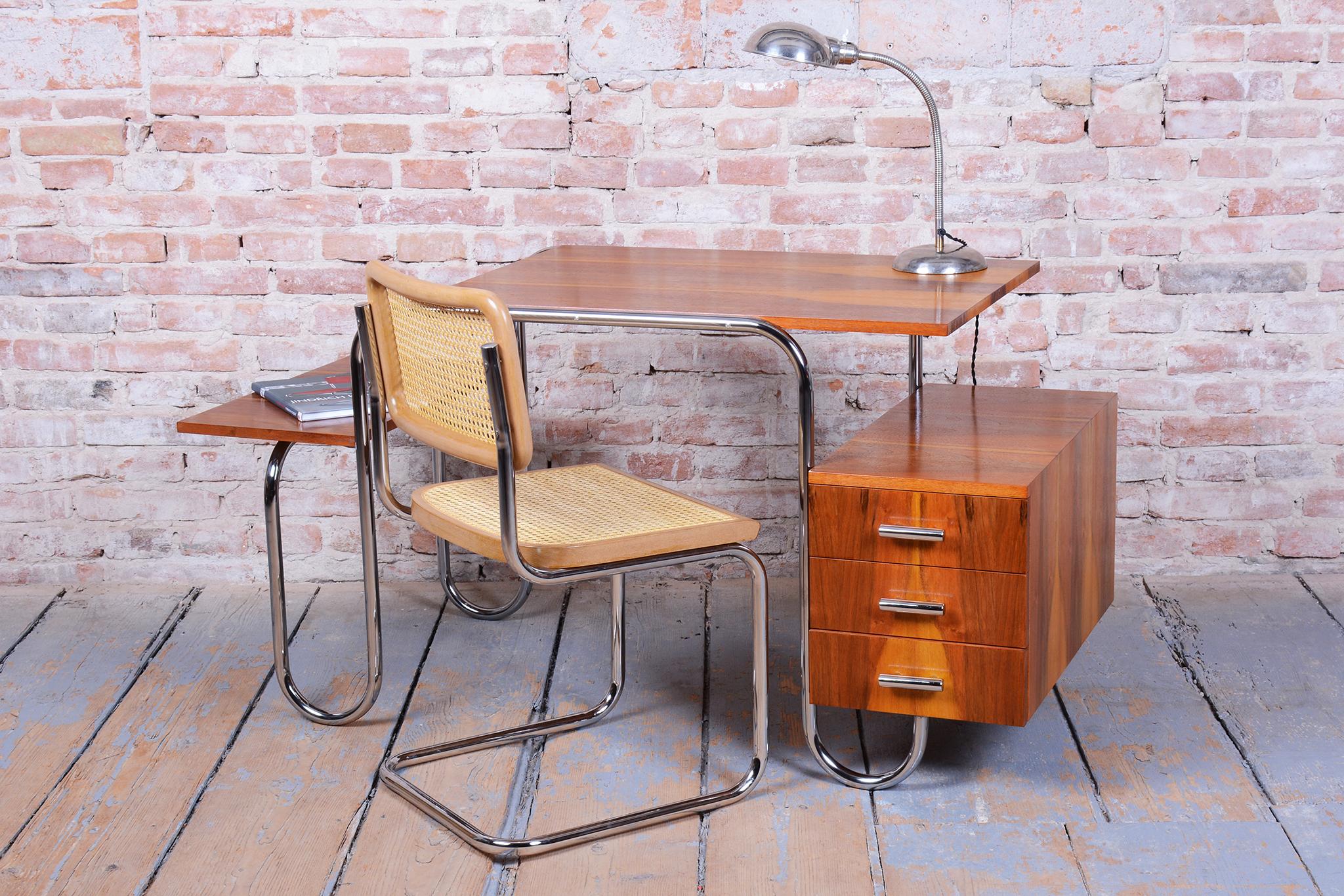 Restored Bauhaus Writing Desk, by Robert Slezak, Walnut, Chrome, Czech, 1940s For Sale 14