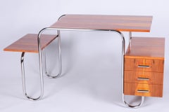 Scrivania Bauhaus restaurata, di Robert Slezak, noce, cromo, ceco, anni '40
