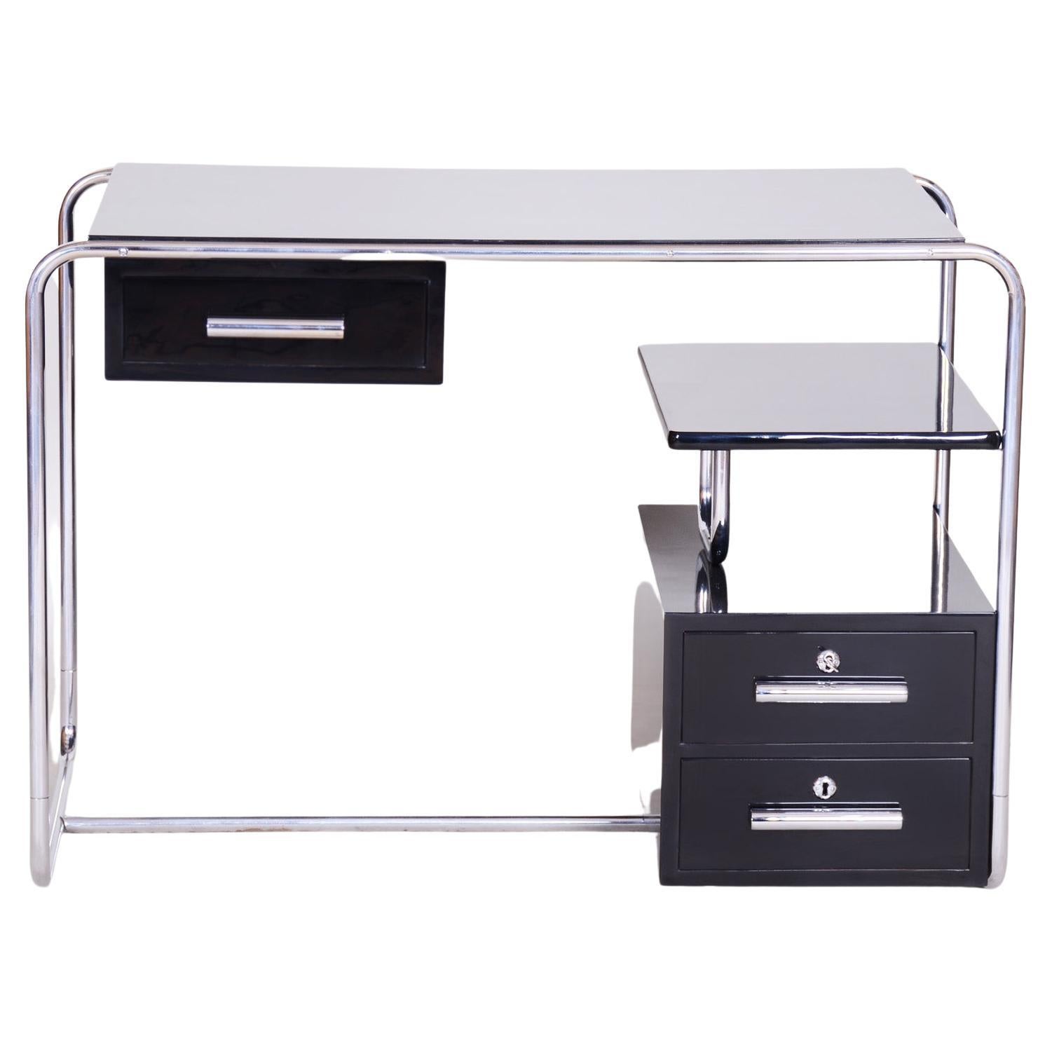 Bureau Bauhaus restauré, acier chromé, laqué, Allemagne, années 1930