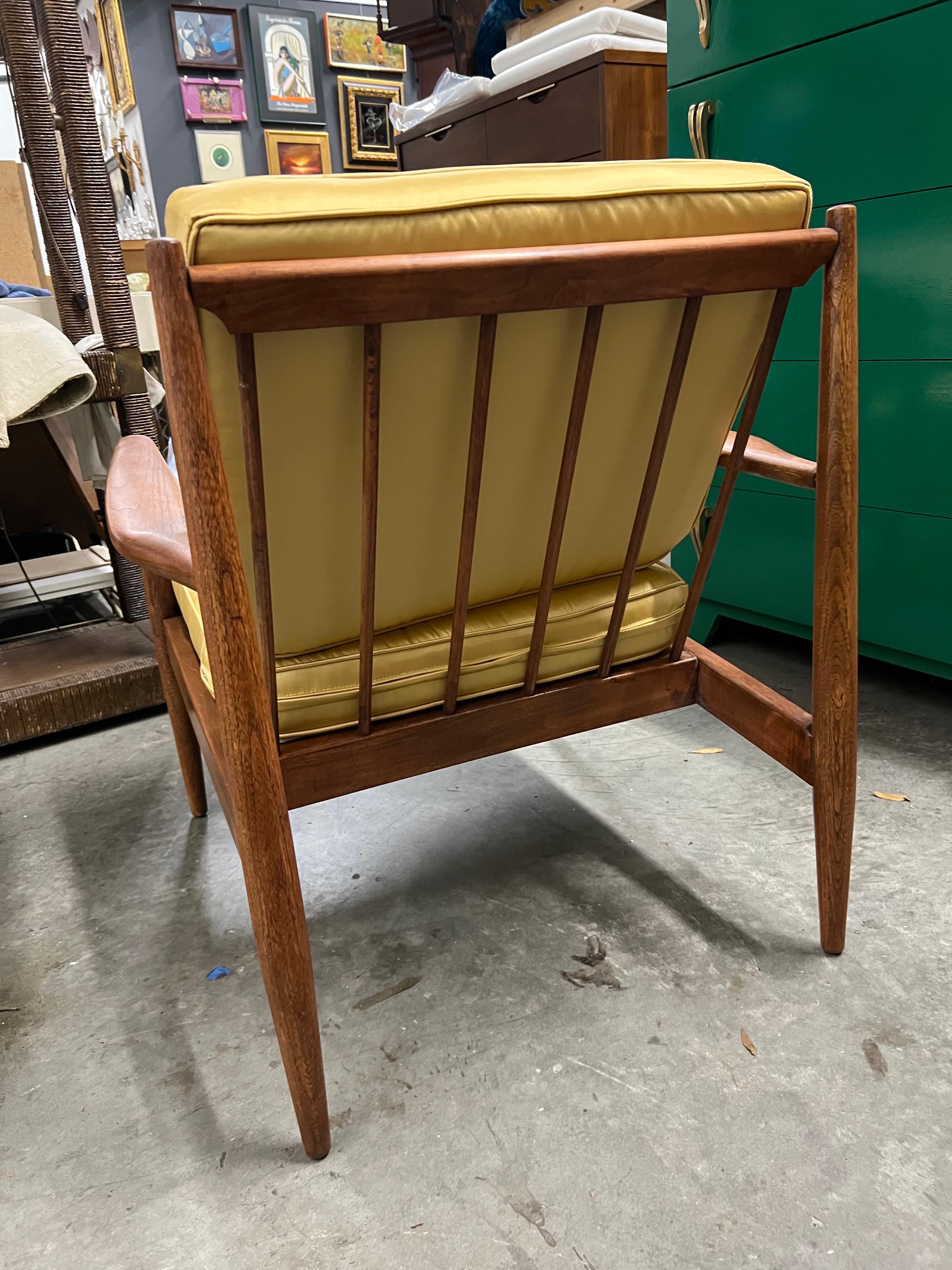 Restored Baumritter Lounge Chair With New Upholstery For Sale 1