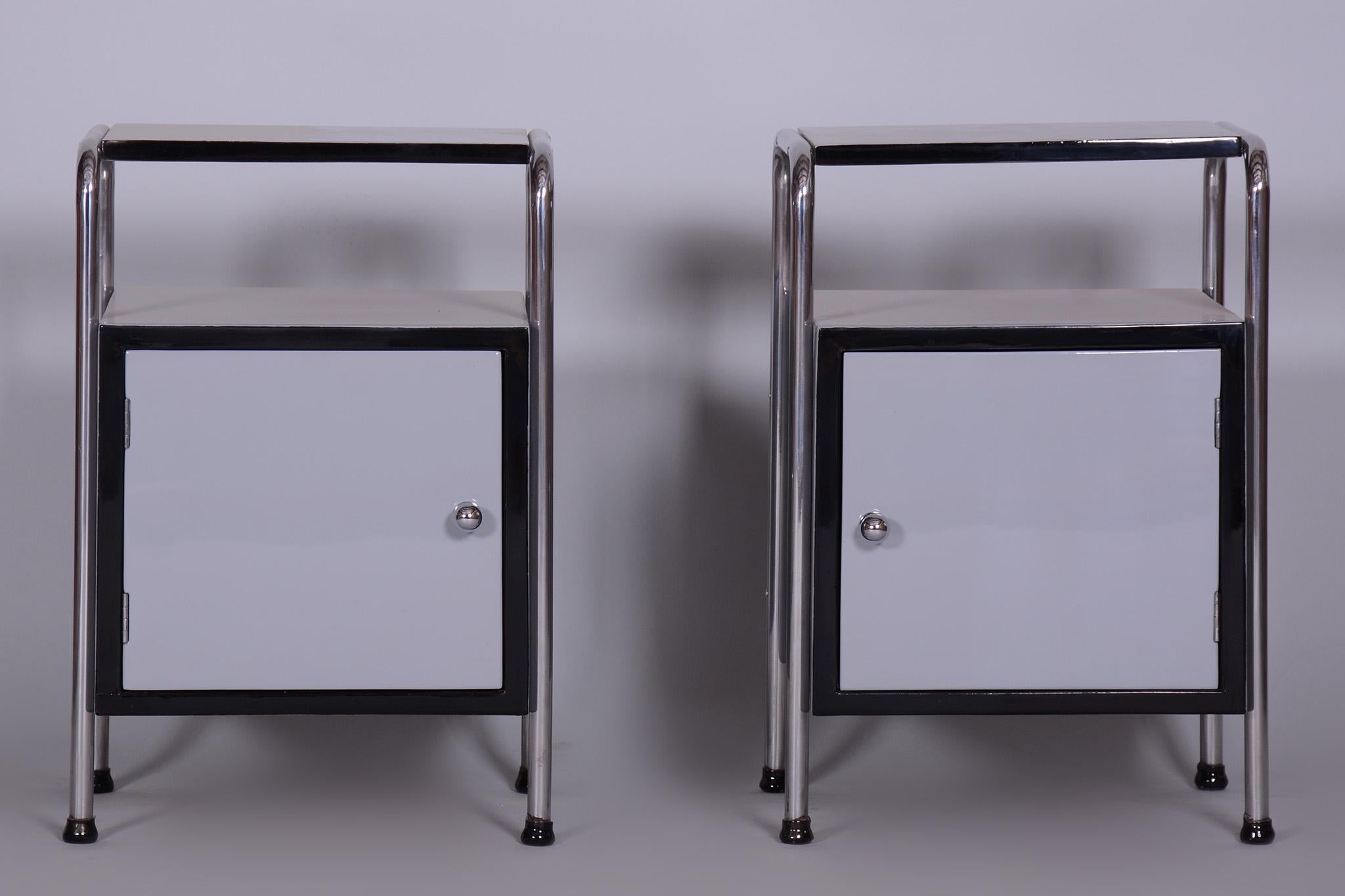 Restored Bed-Side Tables, Vichr a Spol, Chrome-Plated Steel, Czechia, 1930s For Sale 4