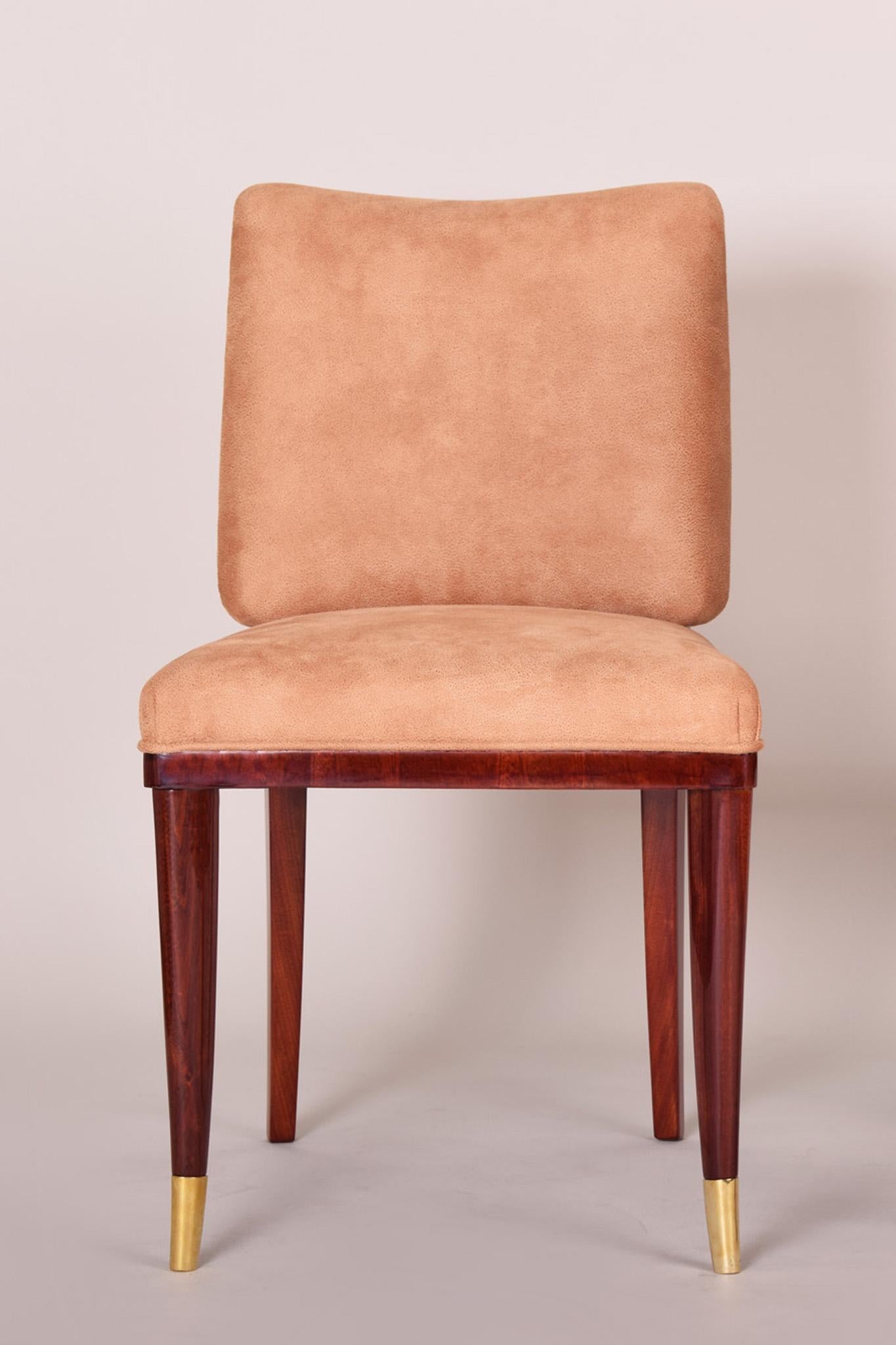 Art déco Chaise Art Déco française beige restaurée, conçue par Jules Leleu, 1920-1929 en vente