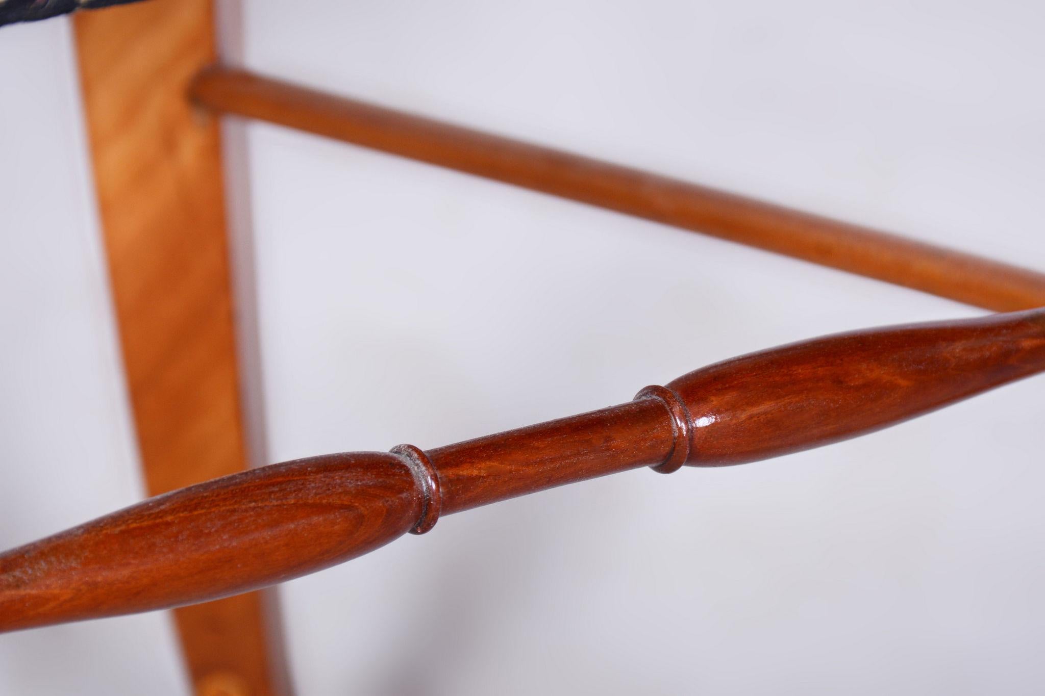 Tissu Fauteuil Biedermeier restauré, cerisier, ébène, Autriche-Vienna, 1820 en vente