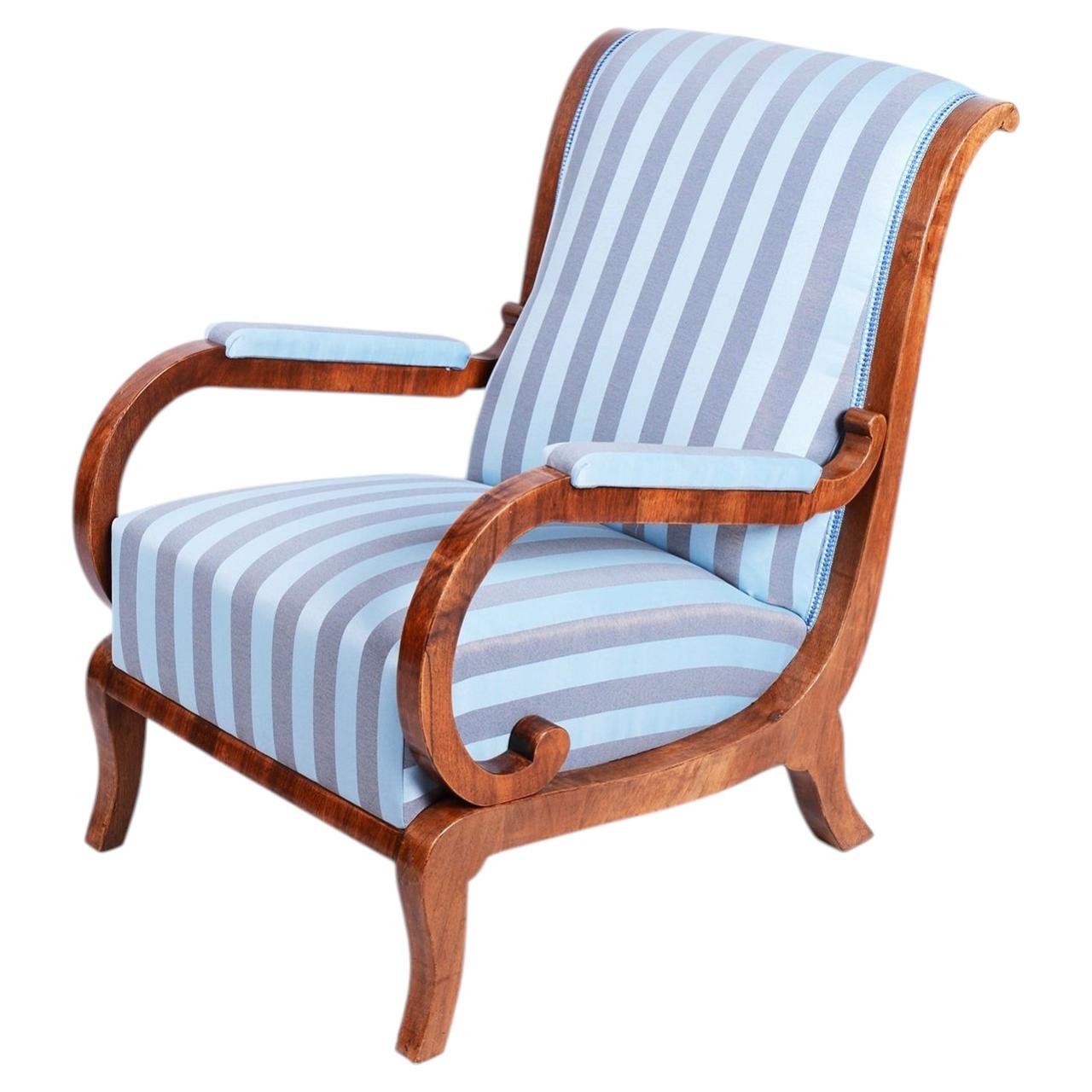 Restored Biedermeier Armchair, Oak, Spruce, Walnut, Repolished, Austria, 1830s For Sale