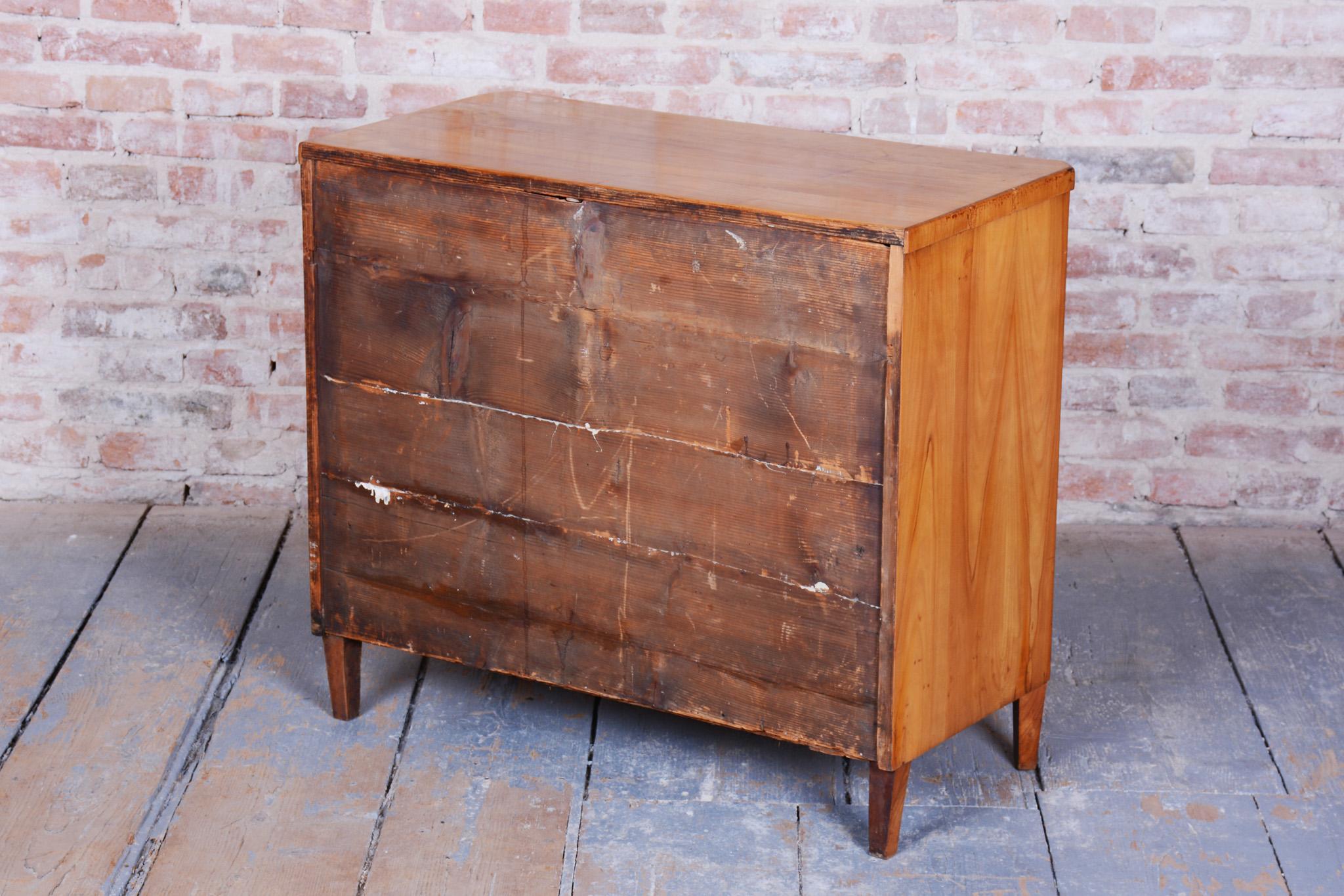 Mobile Biedermeier restaurato, ciliegio, abete rosso, ebano, polacco, ceco, anni '20 del XIX secolo in vendita 11