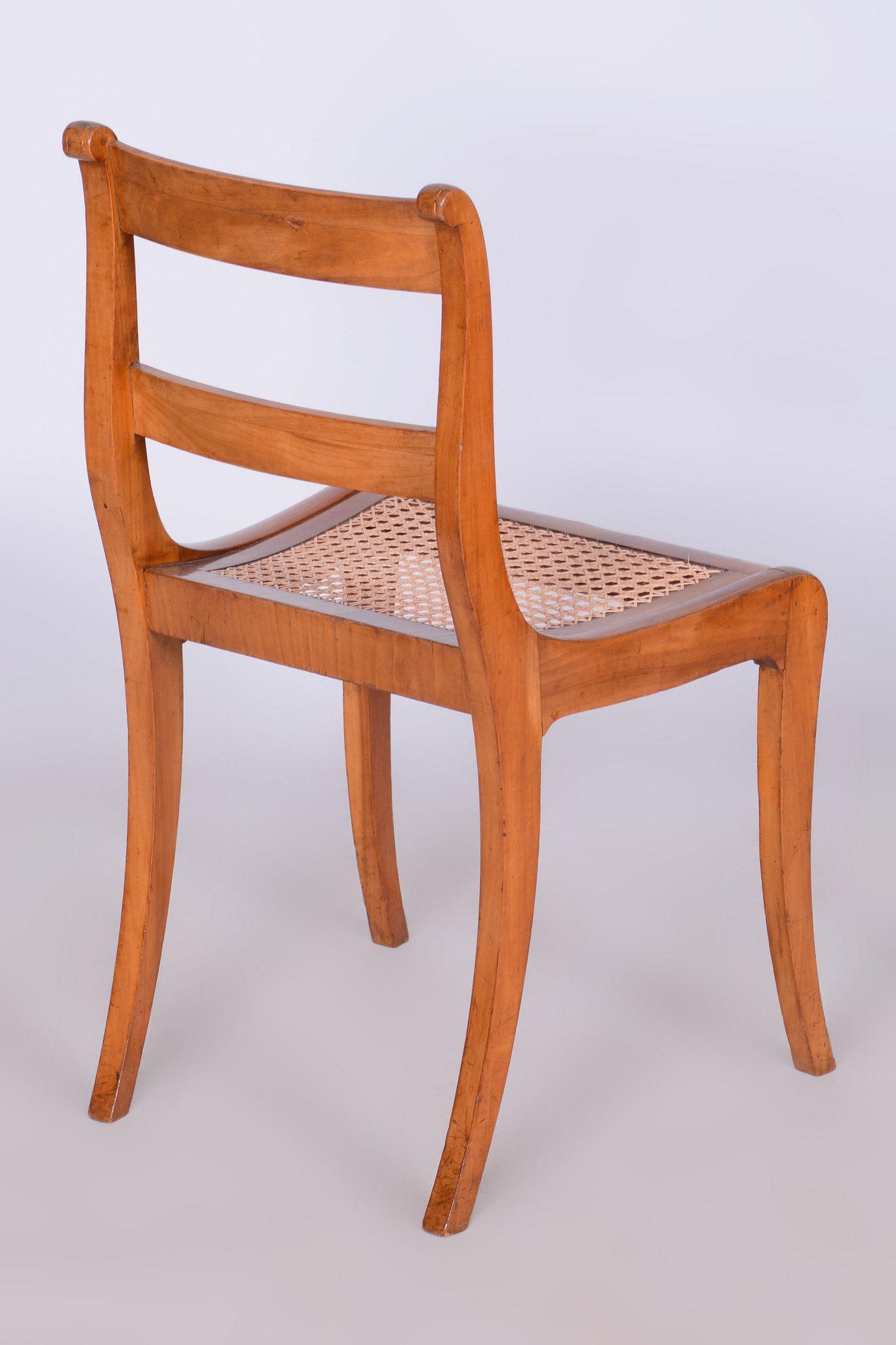 Restaurierter Biedermeier-Stuhl, Kirschbaum, Rattan, Revived Polish, Österreich, 1830er Jahre im Angebot 6