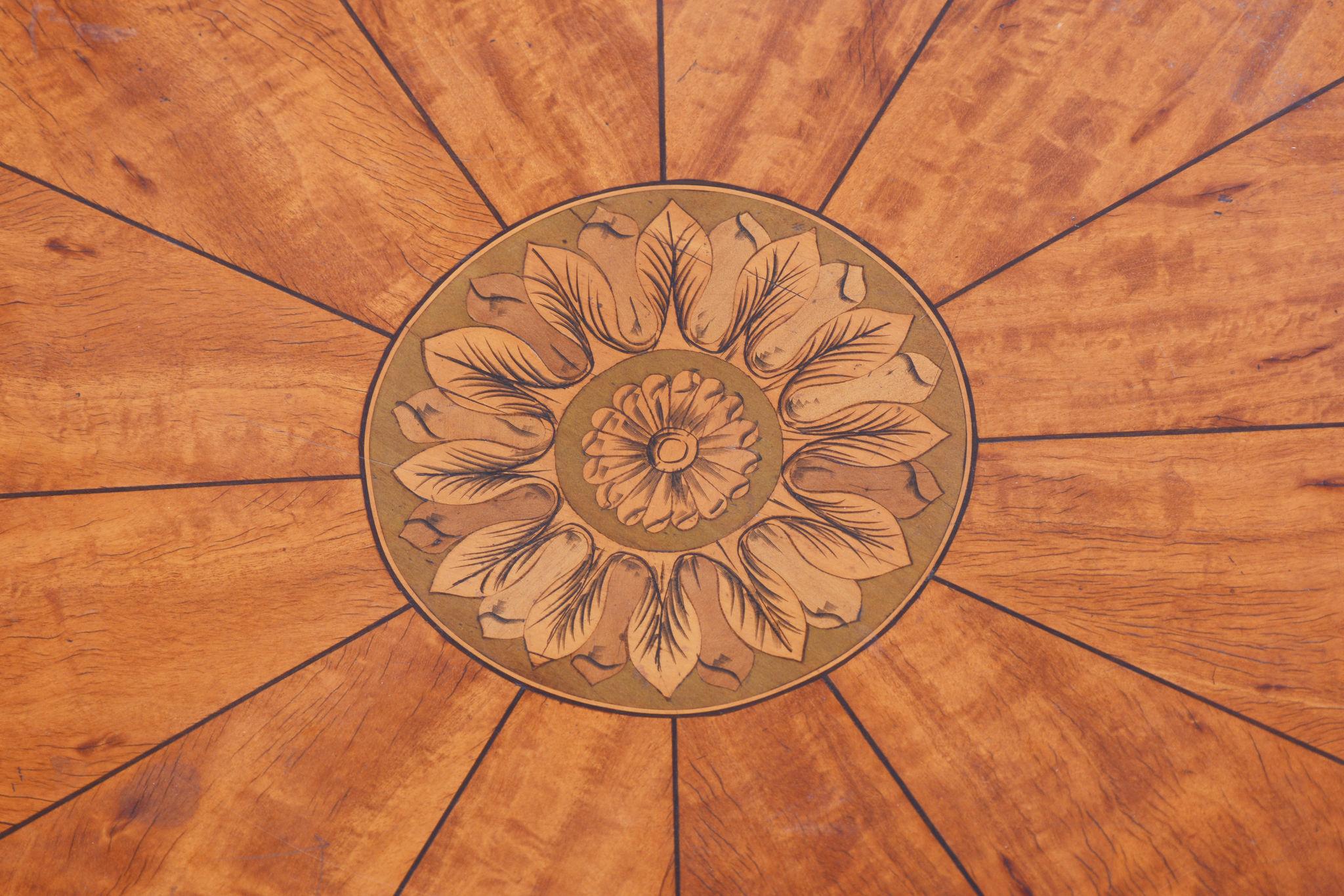 French Restored Biedermeier Cherry-Tree Round Table, Detailed Marquetry, France, 1850s For Sale