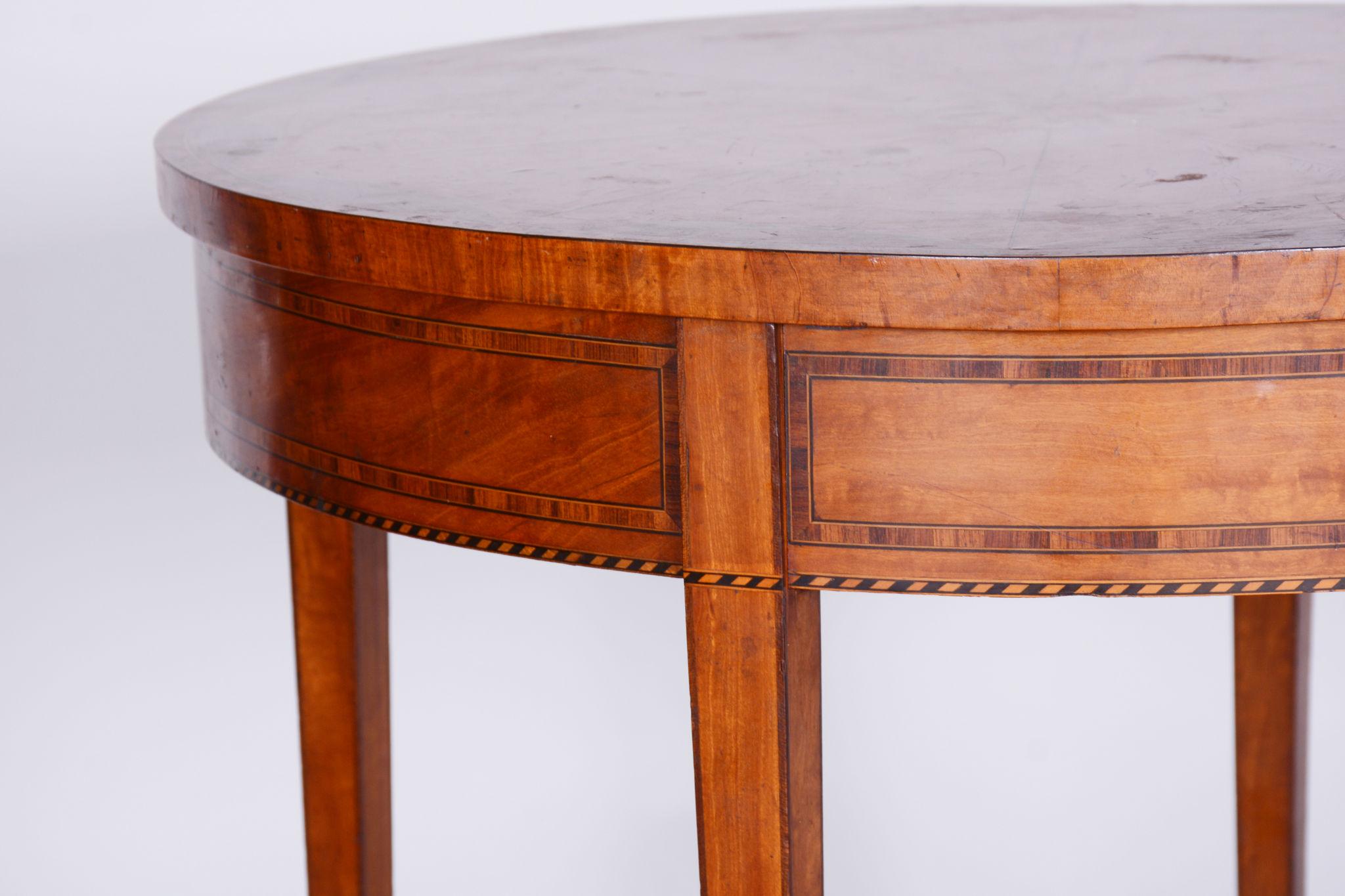 Restored Biedermeier Cherry-Tree Round Table, Detailed Marquetry, France, 1850s For Sale 1