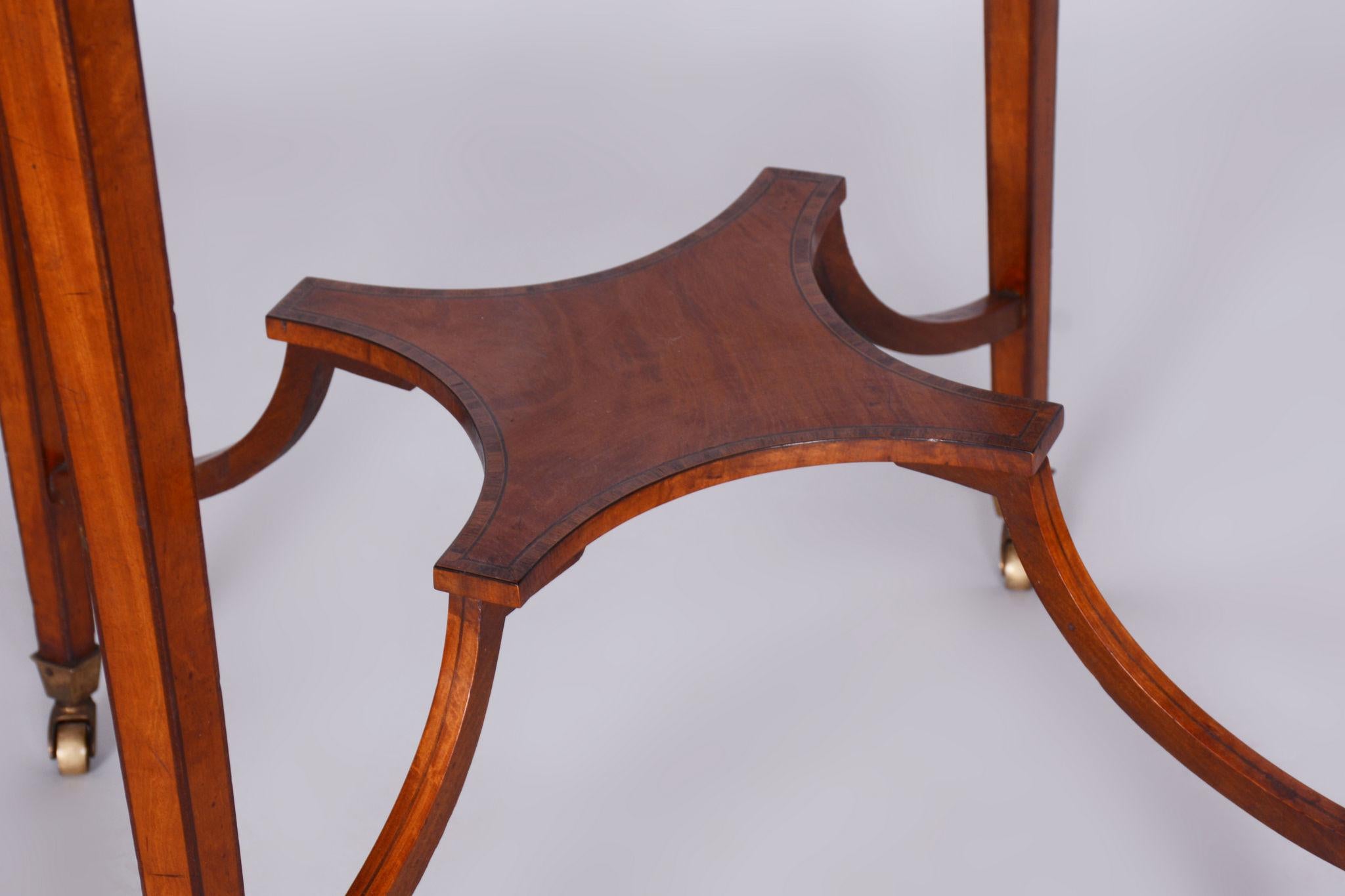 Restored Biedermeier Cherry-Tree Round Table, Detailed Marquetry, France, 1850s For Sale 2