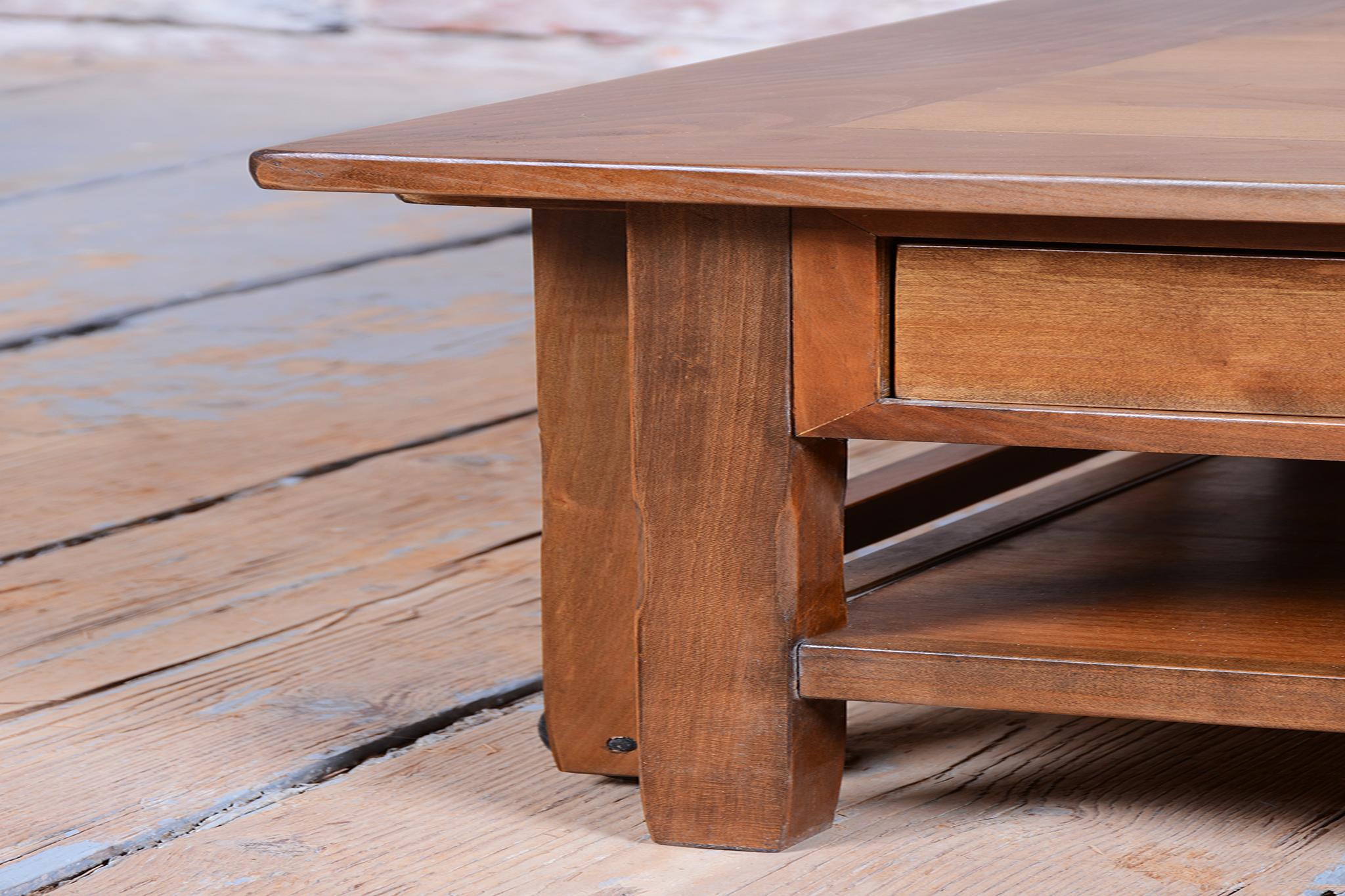 Bois Table à café Biedermeier restaurée, cerisier, polonais ravivé, France, années 1890 en vente