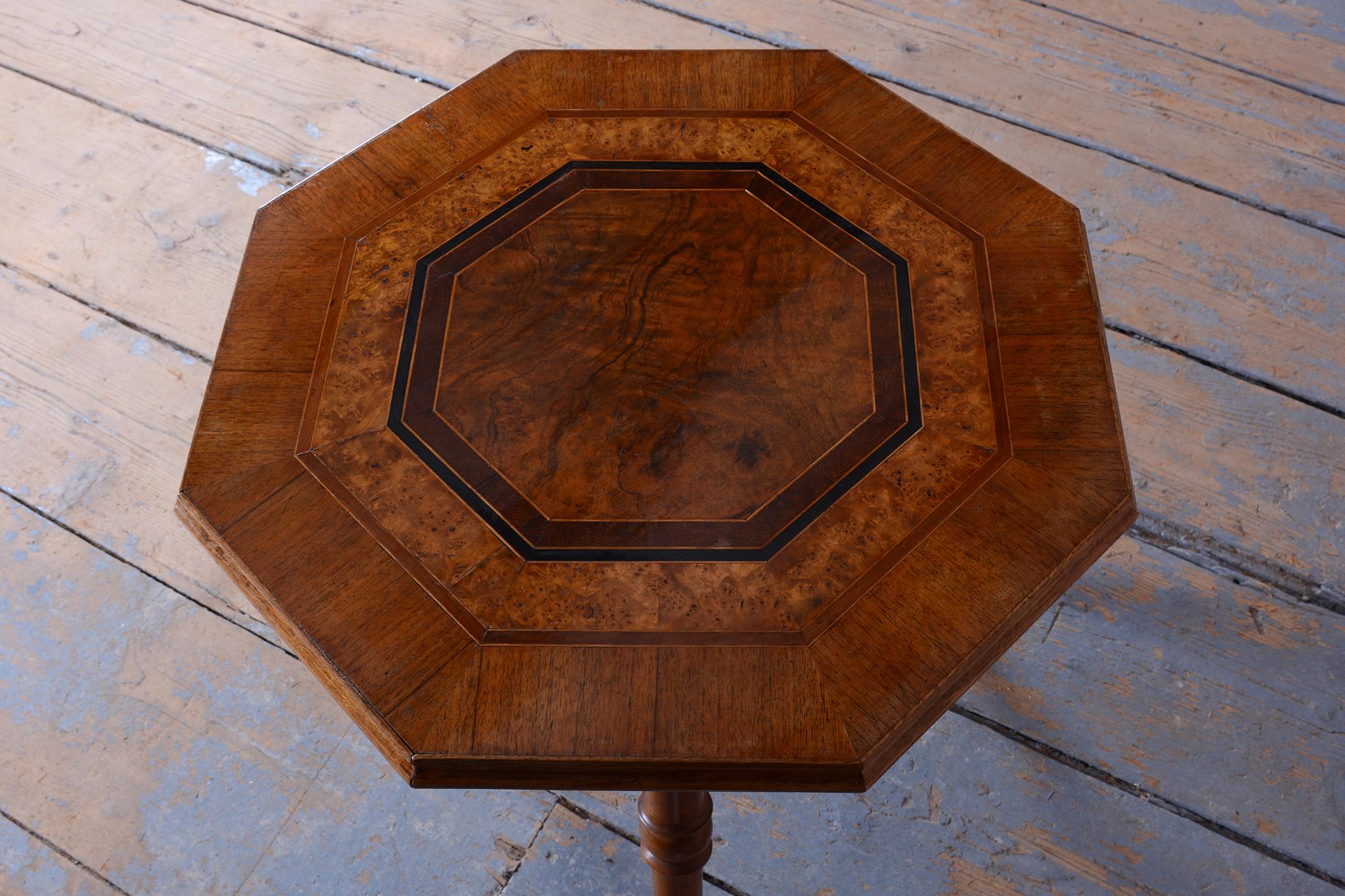 Table basse Biedermeier restaurée, cerisier, noyer, Revive polonais, tchèque, années 1870 en vente 1
