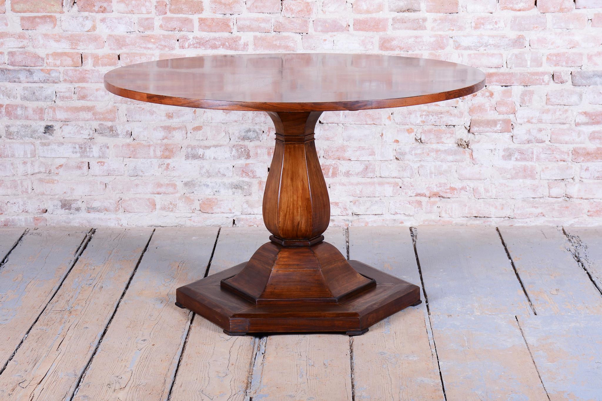 Mid-19th Century Restored Biedermeier Dining Table, Walnut, Revived Polish, Czech, 1830s For Sale