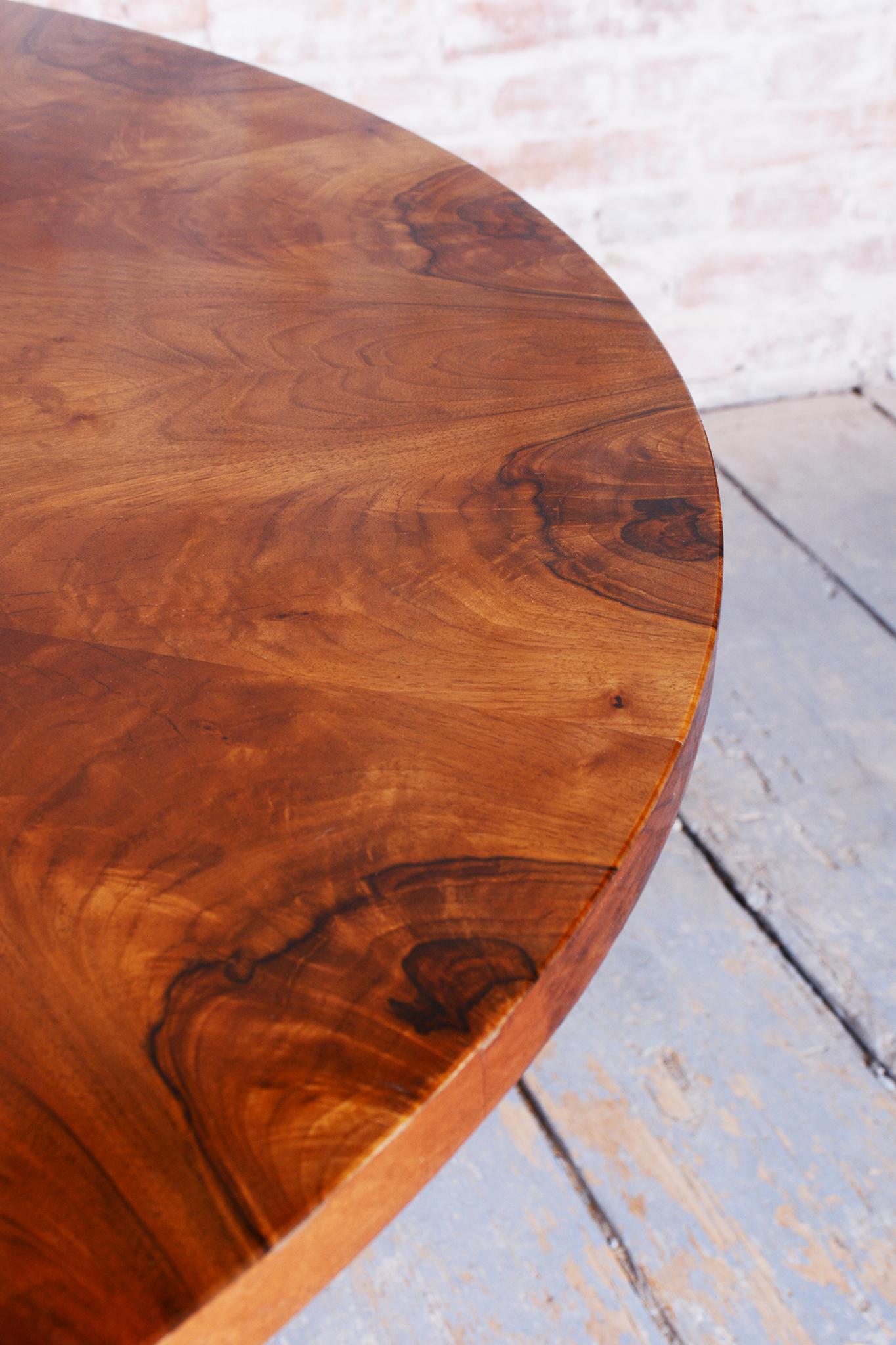 Restored Biedermeier Dining Table, Walnut, Revived Polish, Czech, 1830s For Sale 3