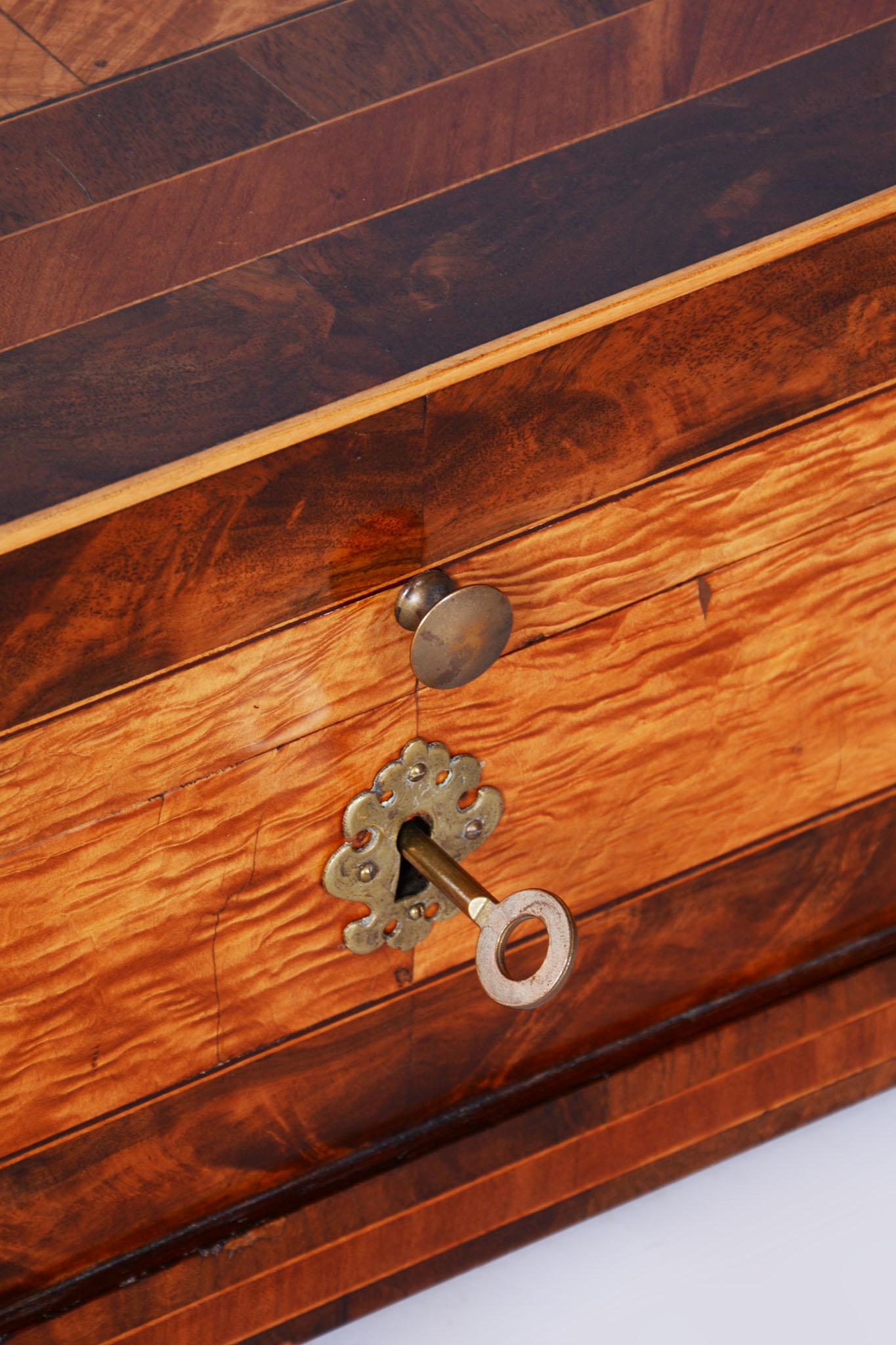 Restored Biedermeier Jewelry Box, Ash, Maple, Spruce, Walnut, Czech, 1820s For Sale 1