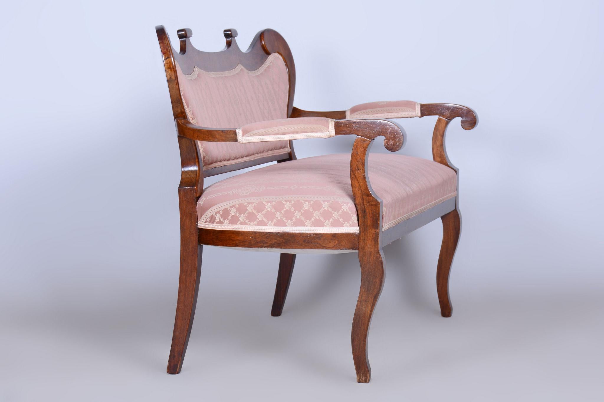 Restored Biedermeier Seating Set, Oak Walnut, Stable Constructon, Austria, 1840s For Sale 7