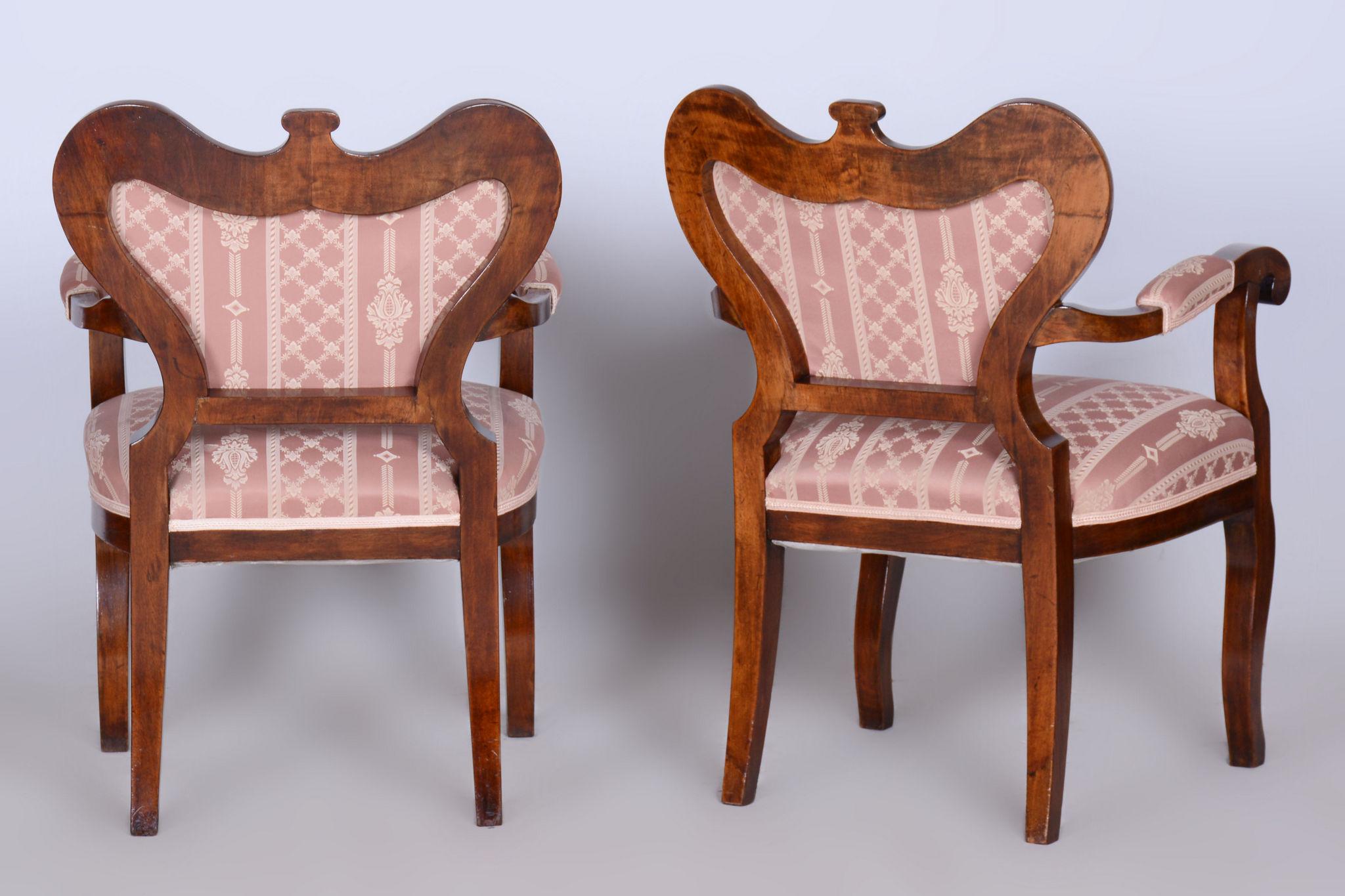 Ensemble de sièges Biedermeier restauré, Oak Oak Walnut, Stable Constructon, Autriche, 1840s en vente 2