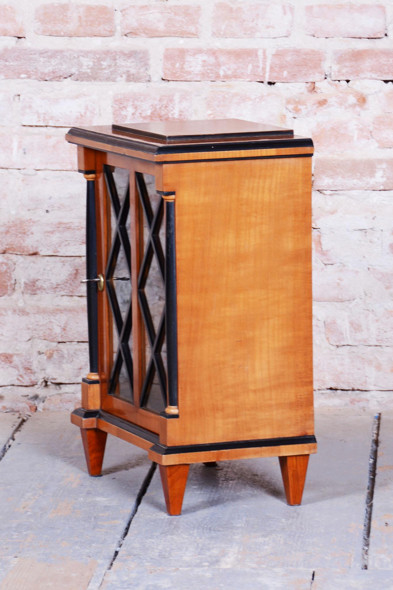 Glass Restored Biedermeier Small Display Cabinet, Cherry Wood, Polish, Czech, 1850s For Sale