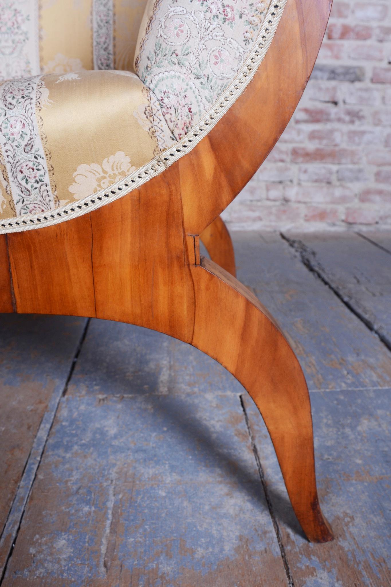Restored Biedermeier Sofa, by Josef Danhauser, Cherry Wood, Austria, 1820s For Sale 4