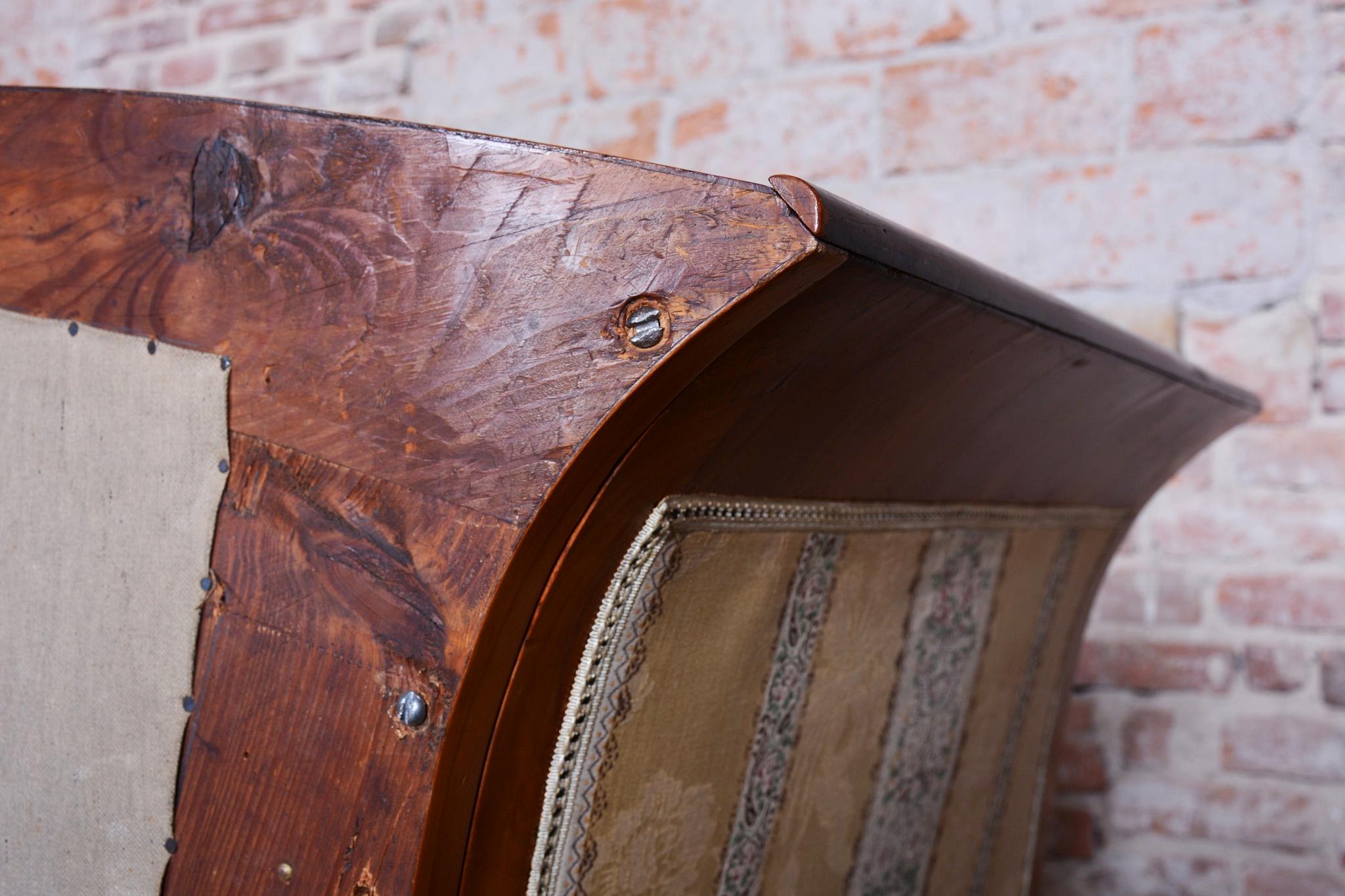 Restored Biedermeier Sofa, by Josef Danhauser, Cherry Wood, Austria, 1820s For Sale 6