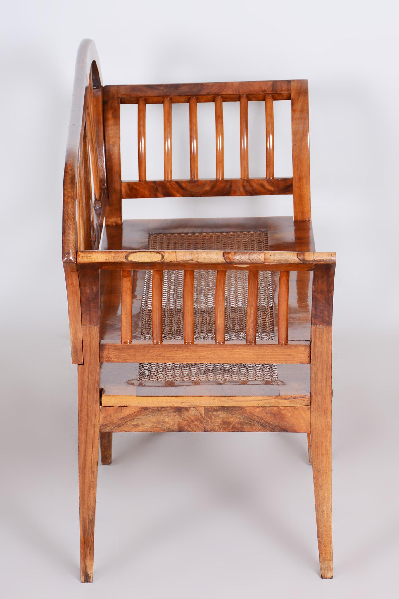 Restored Biedermeier Walnut Sofa, New Upholstery, Rattan Strings, Austria, 1820s For Sale 3