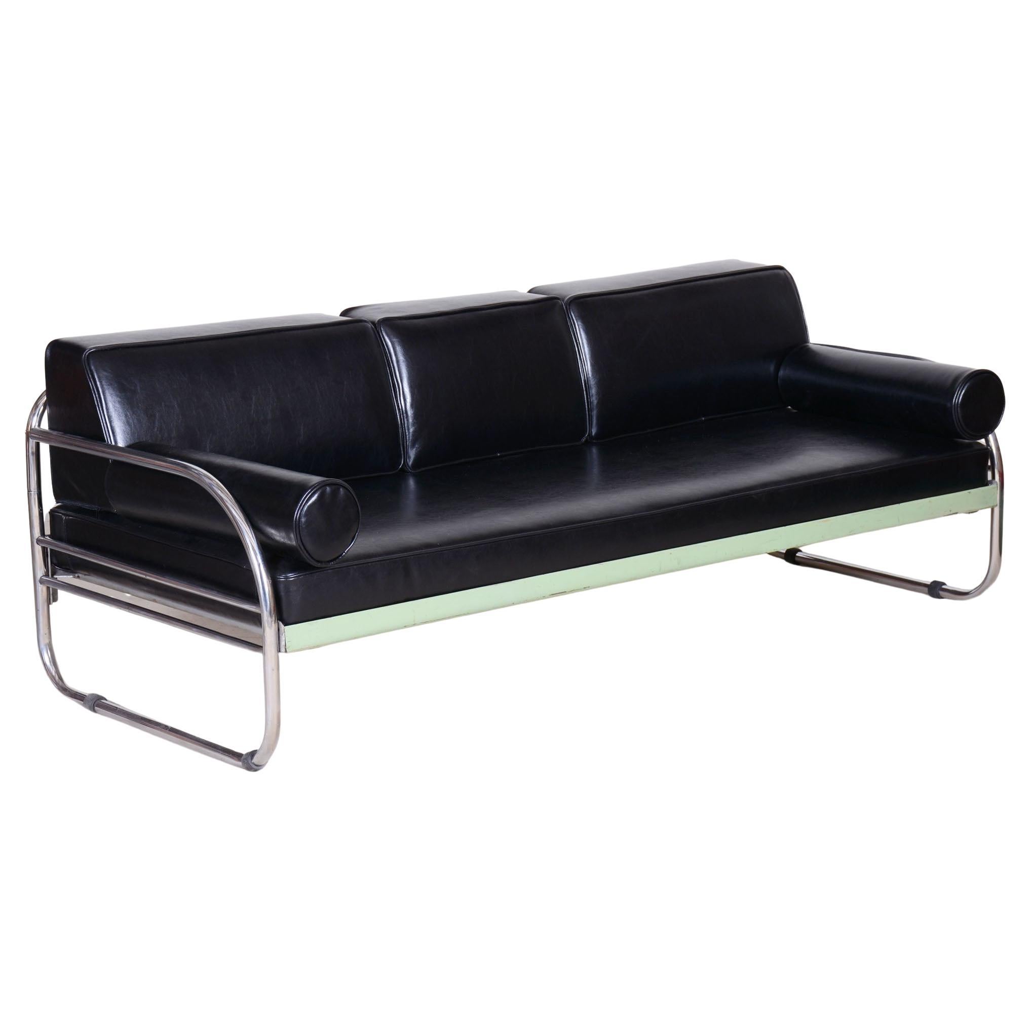 Restored Black Bauhaus Sofa, Robert Slezak, High-Quality Leather, Chrome, 1930s For Sale