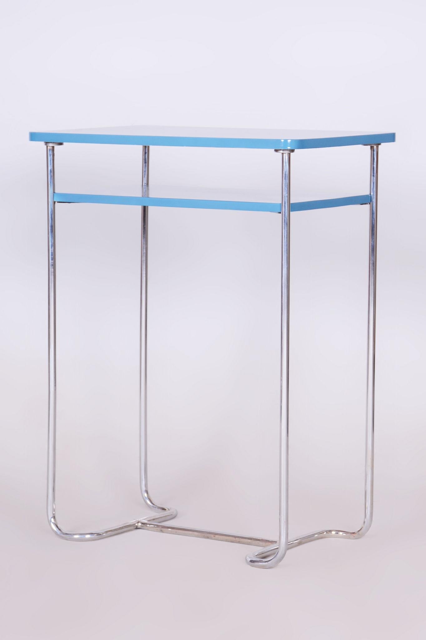 Restored Blue Side Table, by Mücke-Melder, Chrome-Plated Steel, Czech, 1930s In Good Condition For Sale In Horomerice, CZ