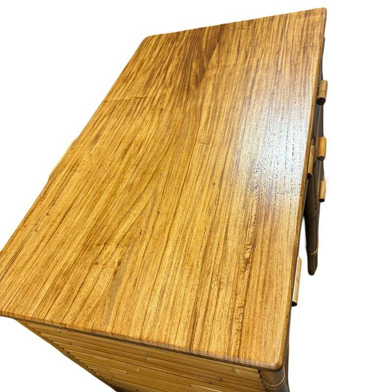 Restored Boutique Rattan & Mahogany Writing Desk w/ Stacked Rattan Sides In Excellent Condition For Sale In Van Nuys, CA