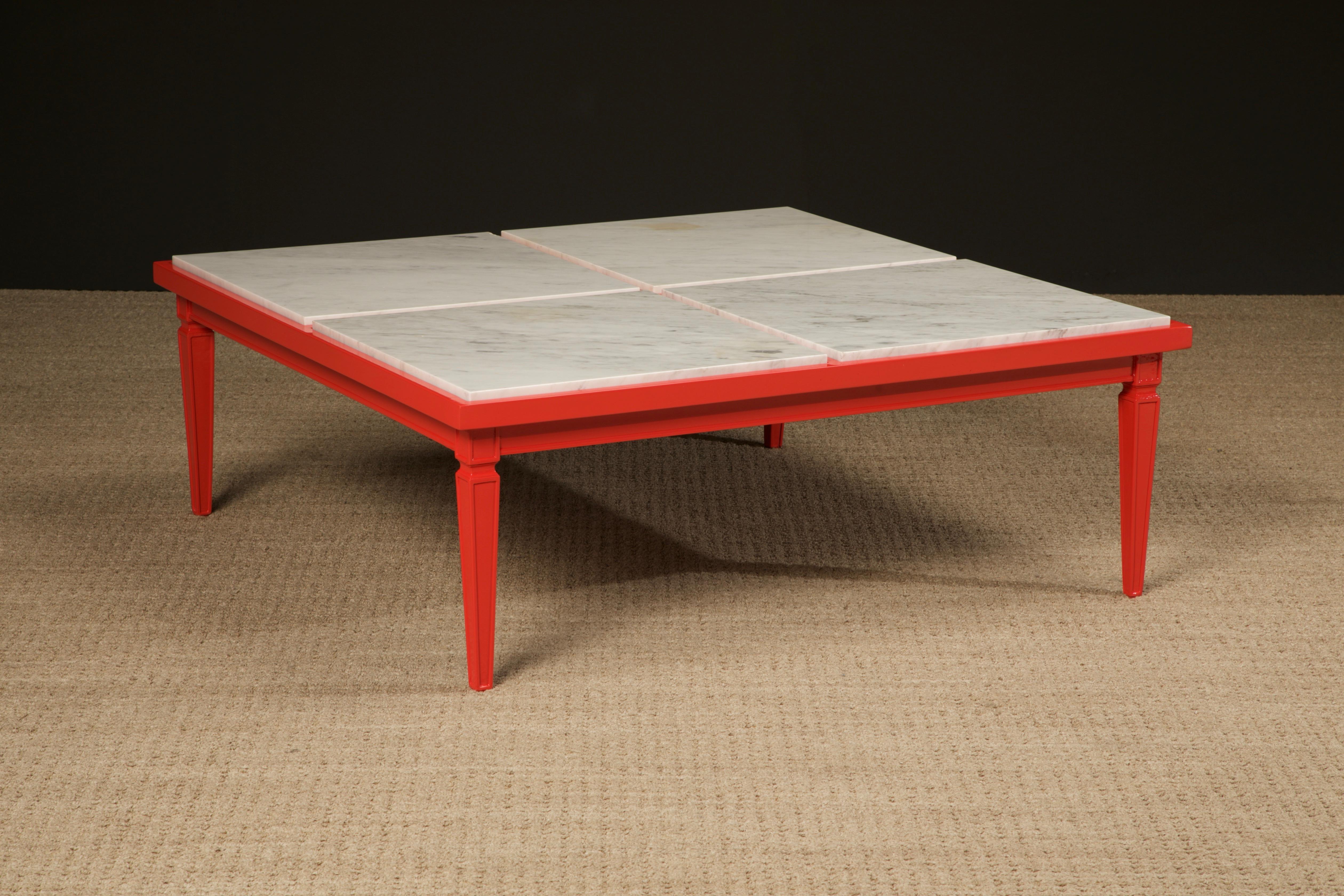 Restaurierter Couchtisch aus Carrara-Marmor von Maison Jansen, ca. 1940er Jahre, signiert (Französisch) im Angebot