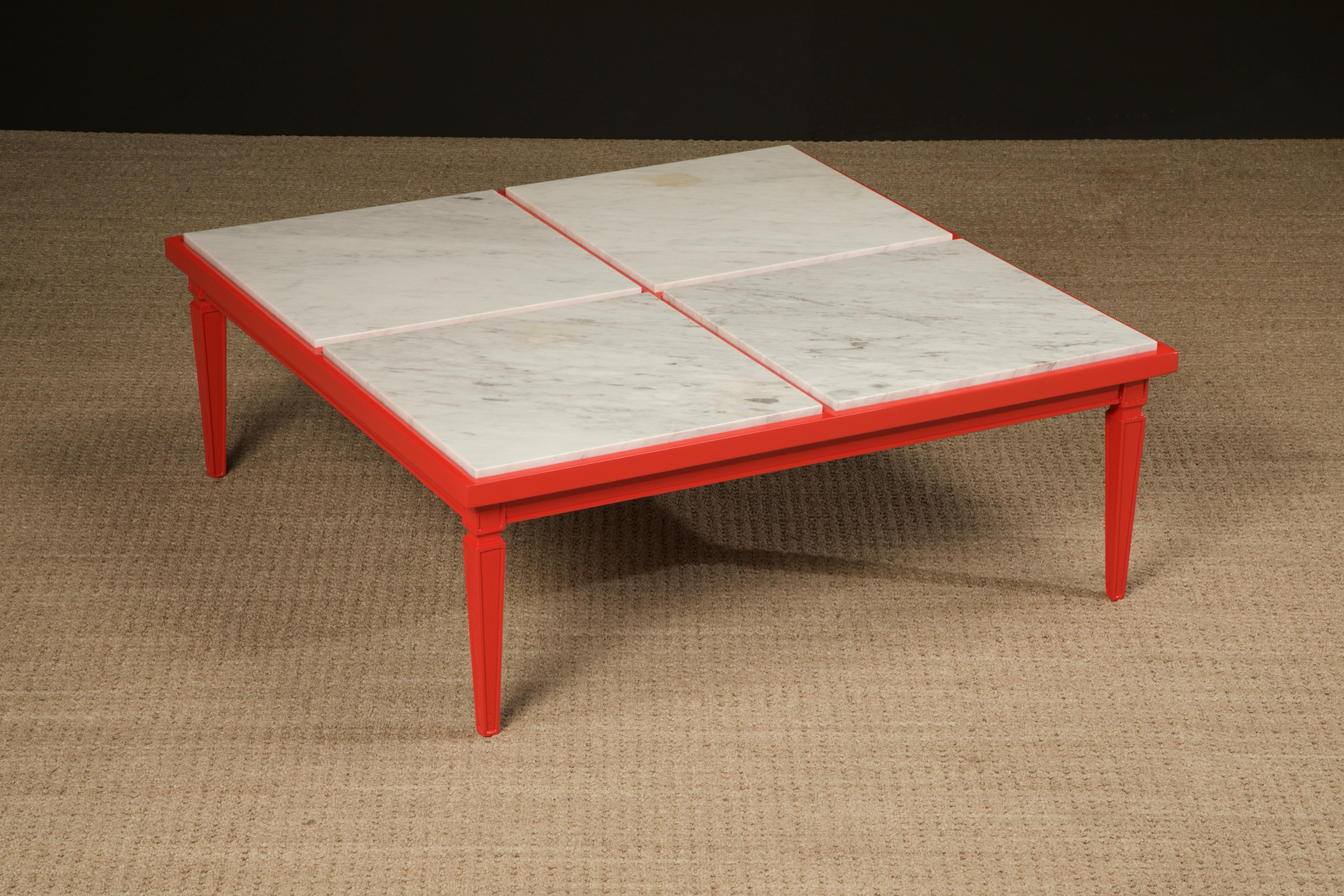 Restaurierter Couchtisch aus Carrara-Marmor von Maison Jansen, ca. 1940er Jahre, signiert (Lackiert) im Angebot