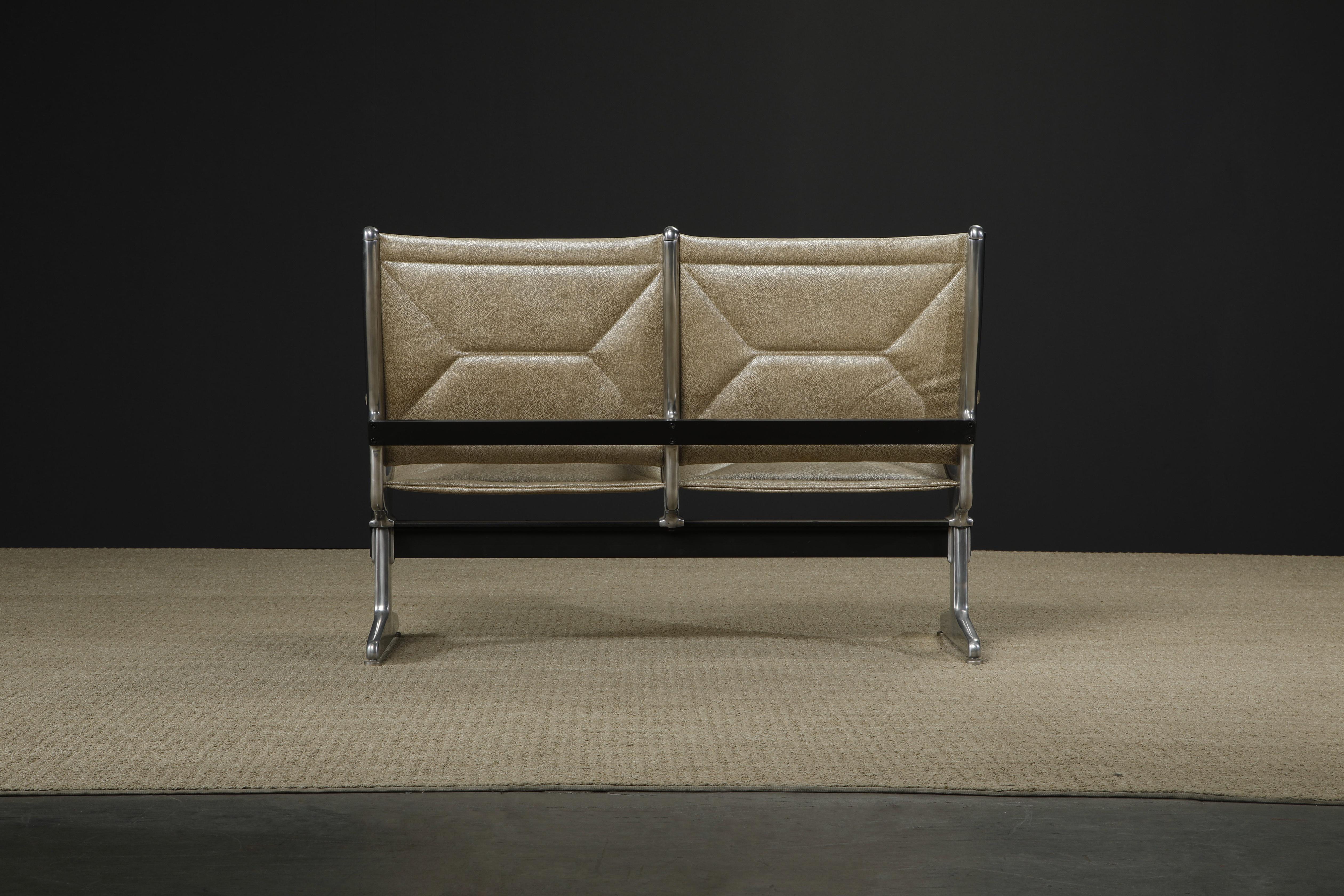 Sistema restaurado de asientos en tándem Charles Eames para Herman Miller con piel Edelman en venta 1