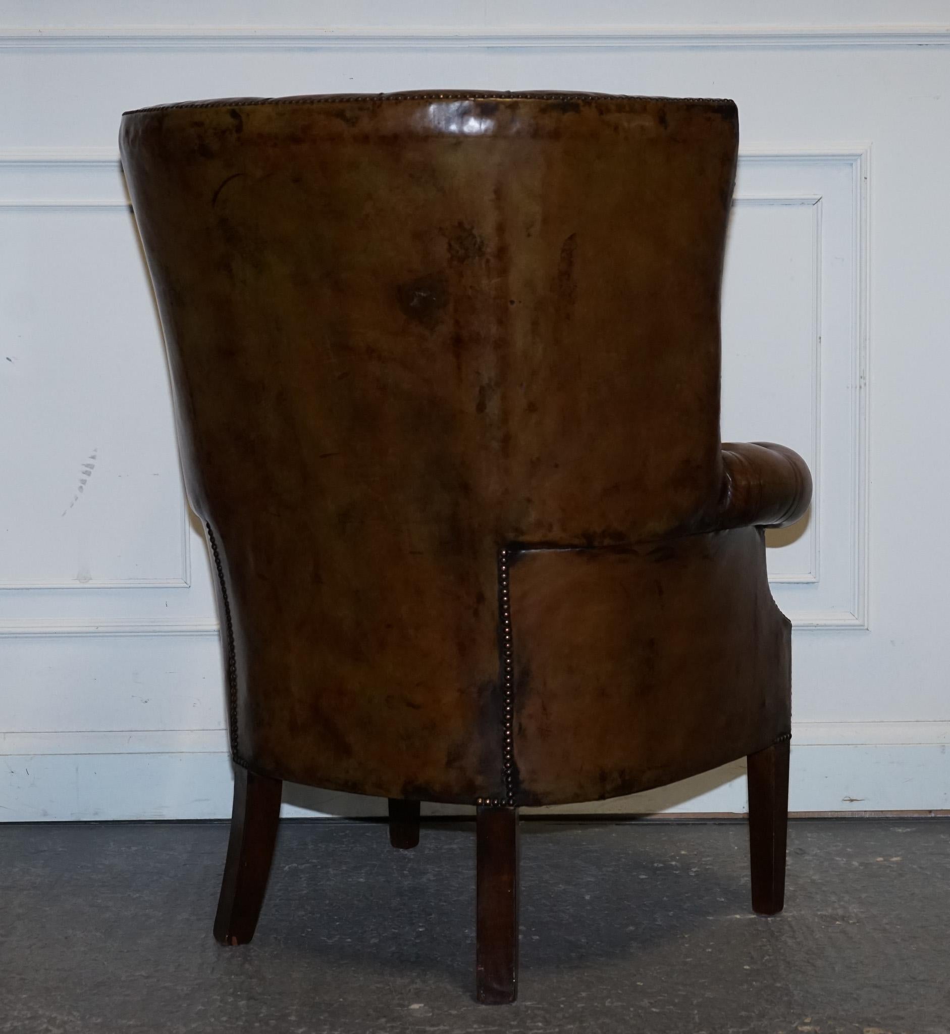 RESTORED CHESTERFIELD HANDGEFÄRBTES LEINER PORTERS WINGBACK ARMCHAiR im Angebot 8
