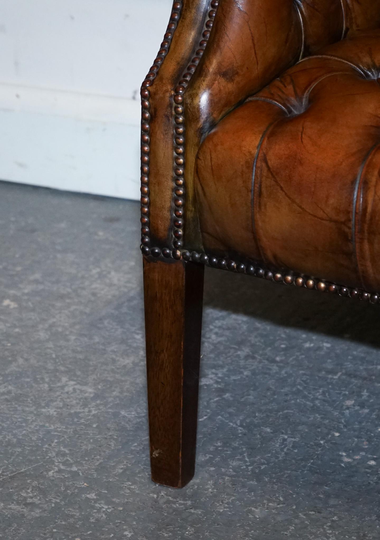 RESTORED CHESTERFIELD HANDGEFÄRBTES LEINER PORTERS WINGBACK ARMCHAiR (Leder) im Angebot