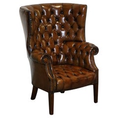 ARMADERA RESTAURADA CHESTERFIELD DE CUERO TEñIDO A MANO PORTERS WINGBACK