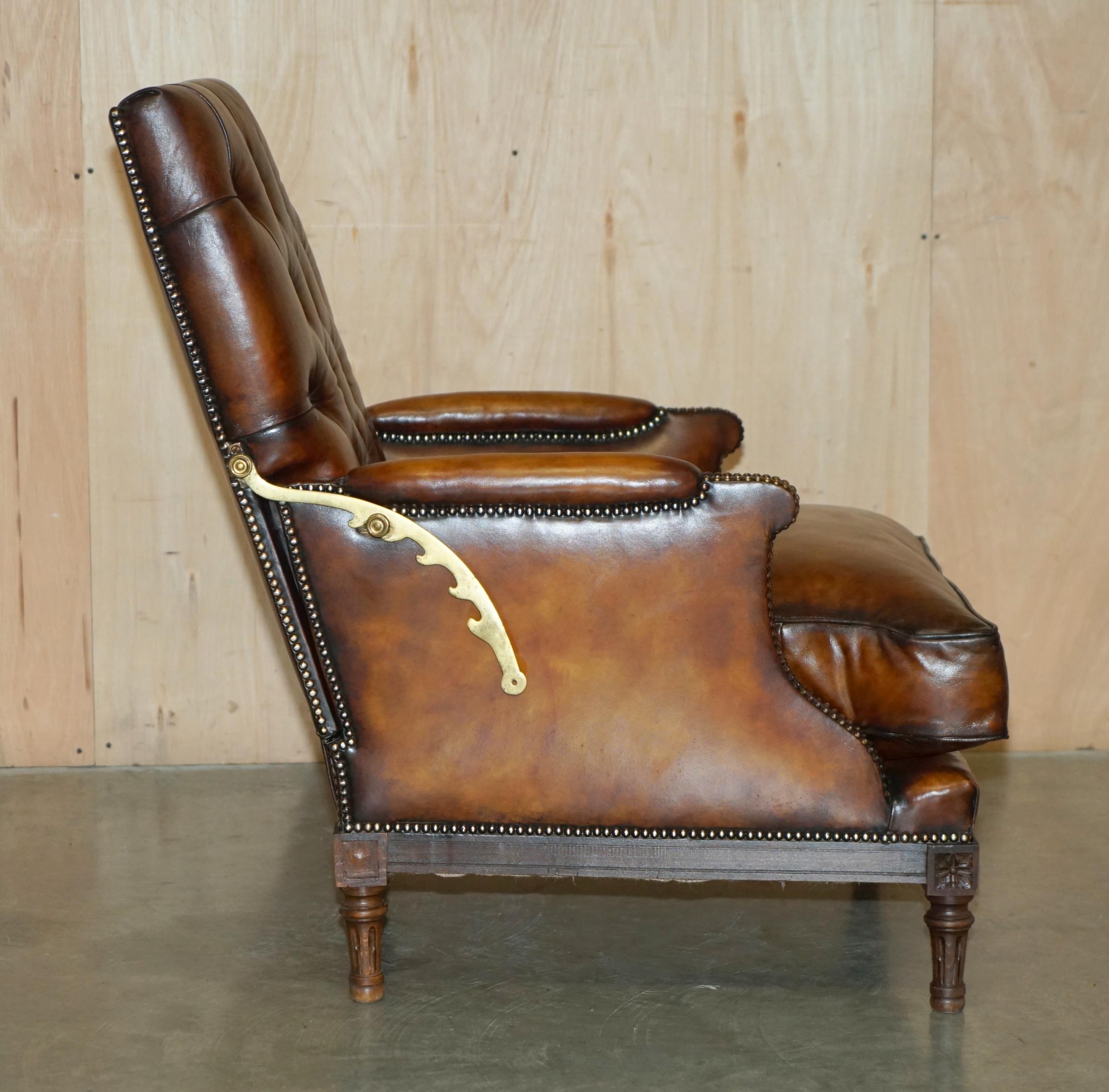 RESTORED CHESTERFIELD TUFTED HAND DYED BROWN LEATHER LIBRARY RECLINER ARMCHAiR im Angebot 4