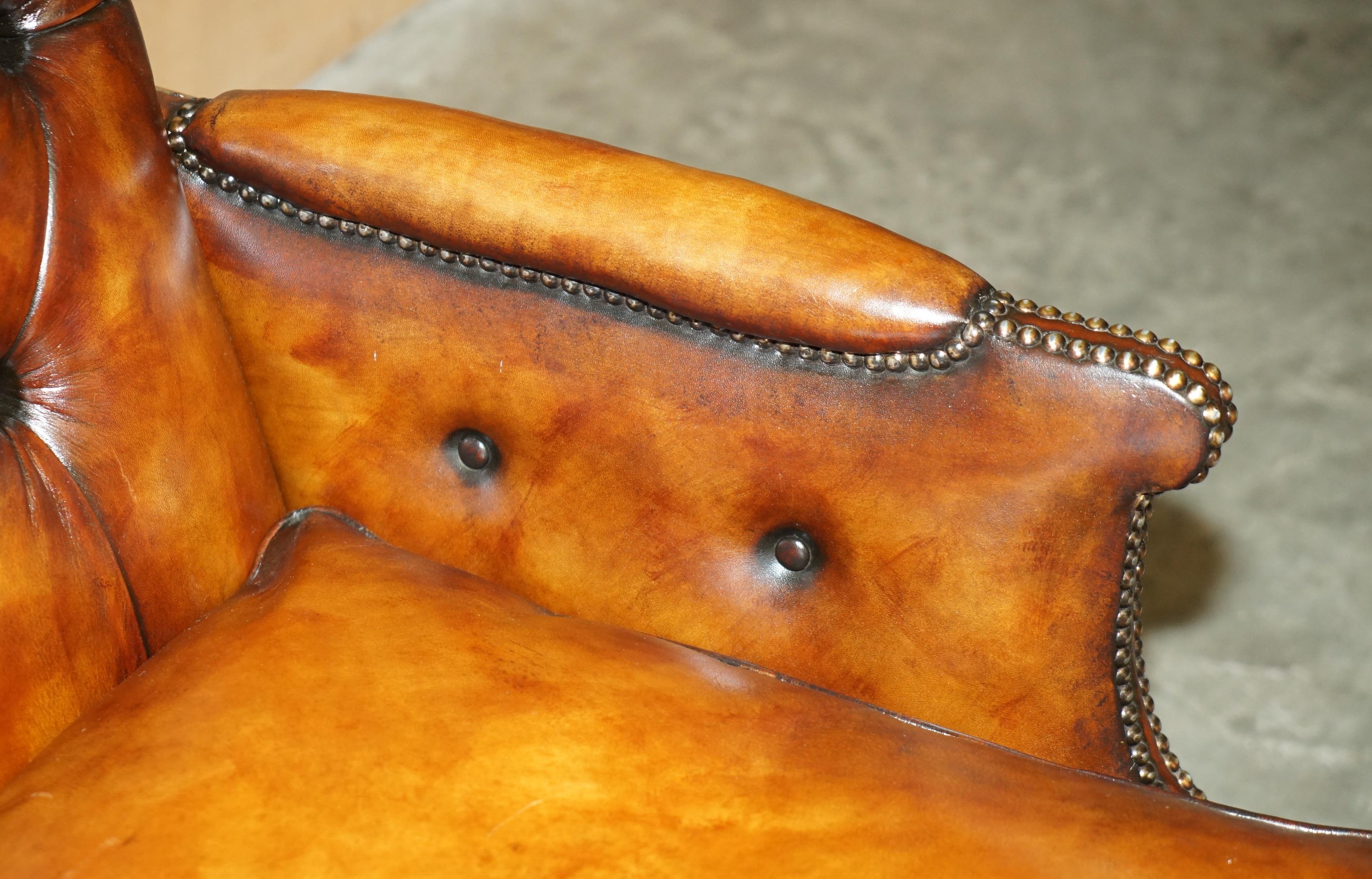 RESTORED CHESTERFIELD TUFTED HAND DYED BROWN LEATHER LIBRARY RECLINER ARMCHAiR im Angebot 1
