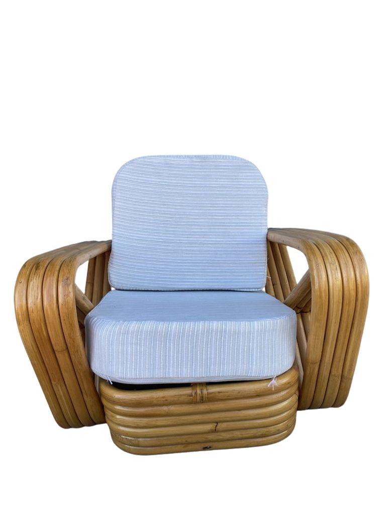Restaurierte Kind Größe 4-Strang Quadrat Brezel Rattan Lounge Stuhl Paar (amerikanisch) im Angebot