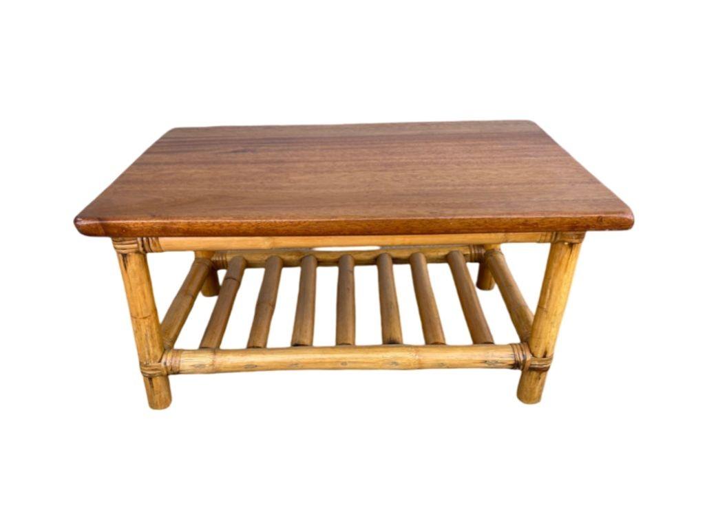 Américain Table basse et table d'appoint en rotin flottant de taille enfant restaurée en vente