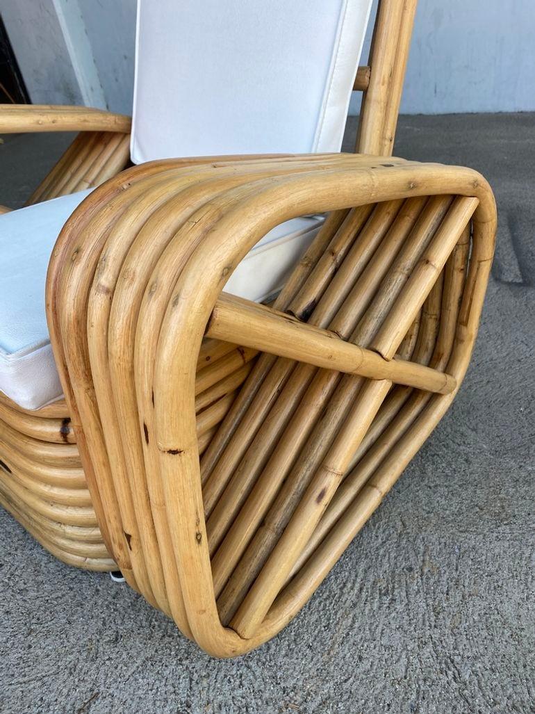 Chaise longue en rotin à six brins carrés, taille enfant, restaurée, paire en vente 2