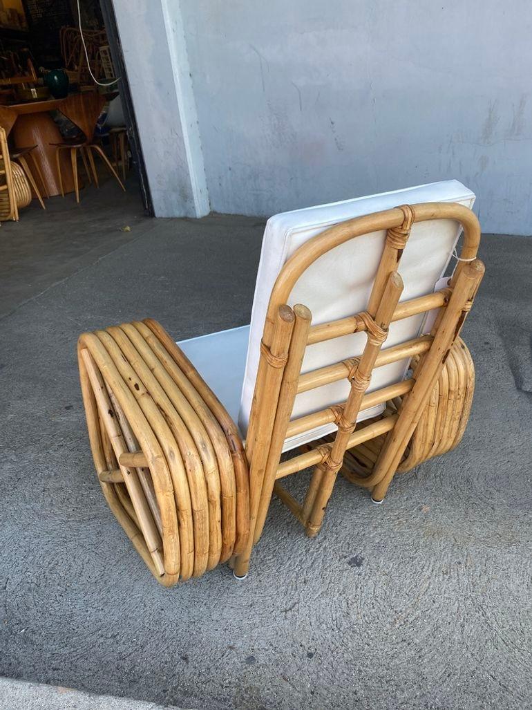 Chaise longue en rotin à six brins carrés, taille enfant, restaurée, paire en vente 4