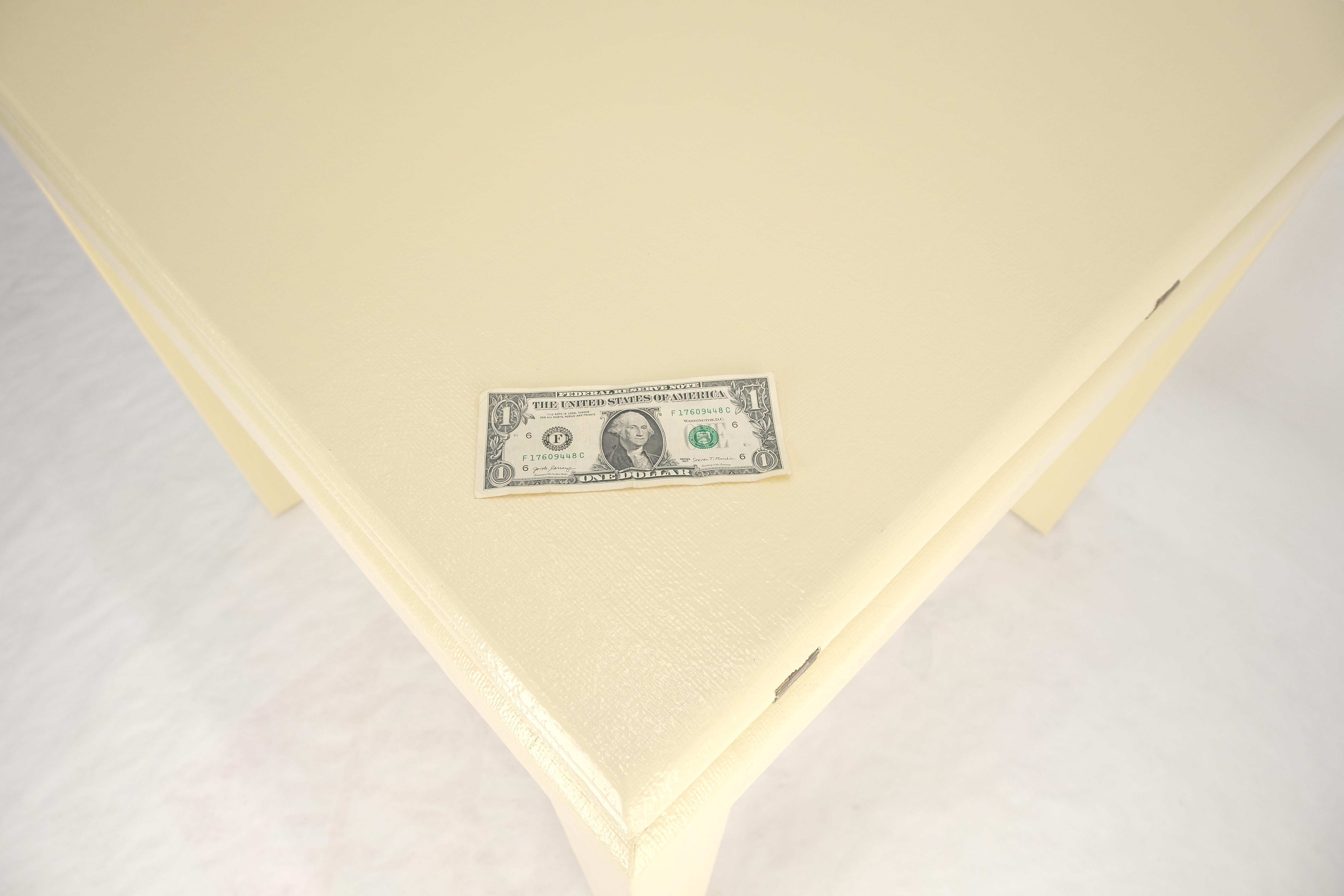 Restaurierter cremefarbener, beige lackierter, quadratischer Flip-Top-Esstisch aus Stoff mit Flip-Platte MINT! 2