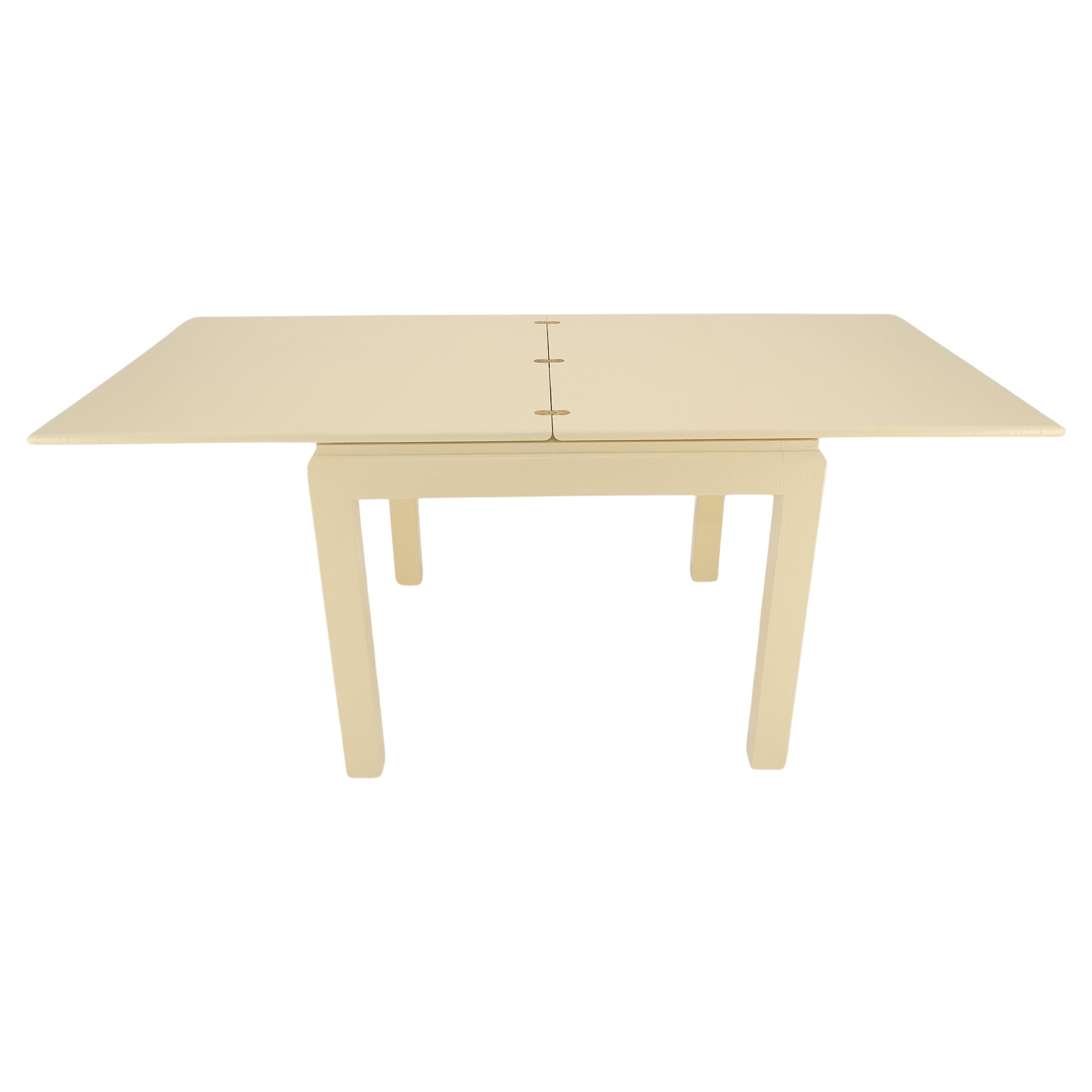 Restaurierter cremefarbener, beige lackierter, quadratischer Flip-Top-Esstisch aus Stoff mit Flip-Platte MINT!