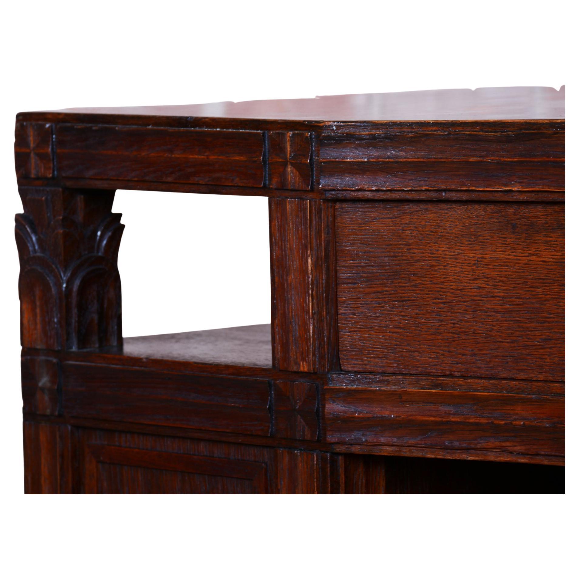 Desk dimensions:
Height: 80 (30.7 in)
Width: 121 cm (63 in)
Depth: 90 cm (30.3 in)

Space for legs:
Height: 60 cm (23.6 in)
Width: 58 cm (22.4 in)

This writing desk from the early 20th century is an outstanding example of the fusion between Art