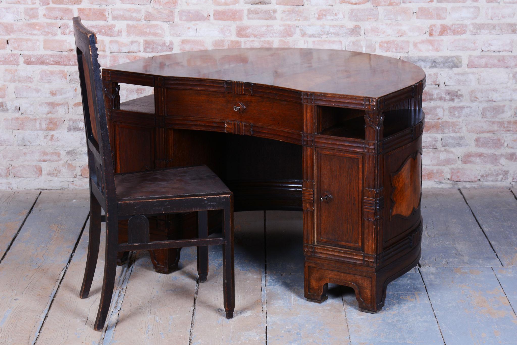 Early 20th Century Restored Cubistic Writing Desk, Oak, Walnut, Revived Polish, Czech, 1910s For Sale